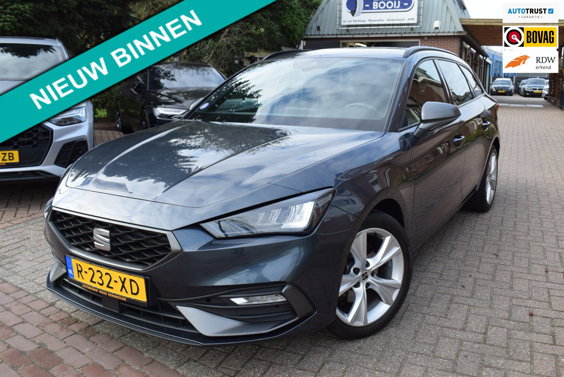 Seat Leon Sportstourer 1.5 eTSI FR Business Intense AUTOM/ADAP CRUISE/NAVI/CARPLAY/CLIMA/CAMERA/PDC/KEYLESS/STOEL+STUURVERW