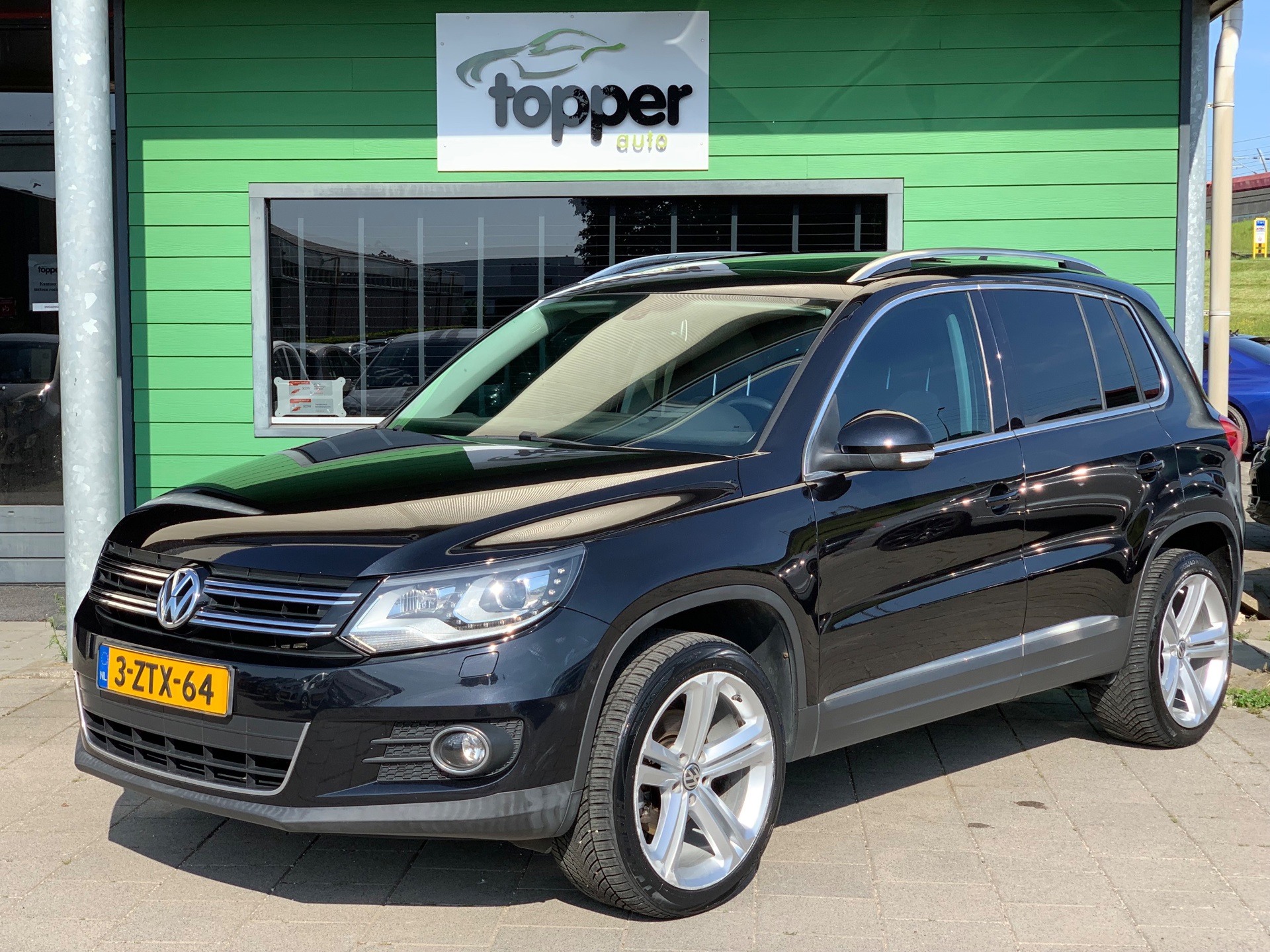 Volkswagen Tiguan 2.0 TSI Sport&Style 4Motion|Automat|Pano|Stoelverwarming