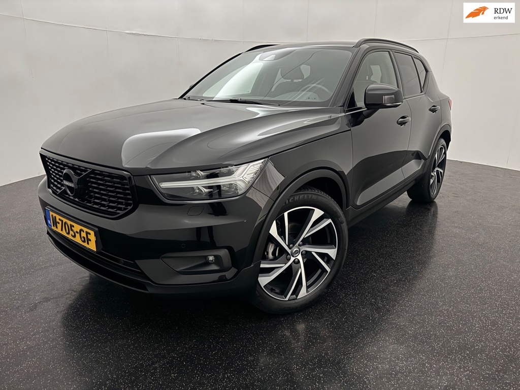 Volvo XC40 1.5 T3 AUT Inscription / Pilot Assist / Memory / Carplay / DAB