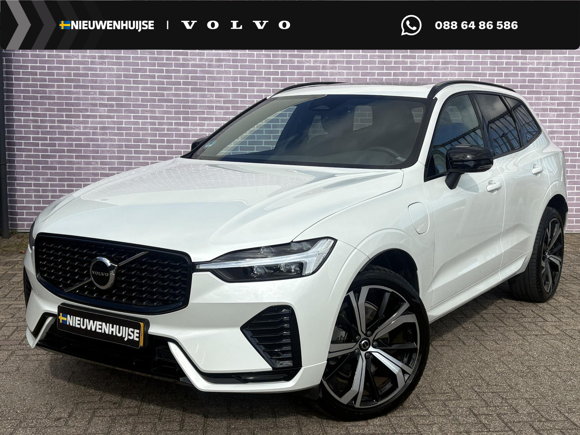 Volvo XC60 2.0 T6 Plug-in hybrid AWD Plus Dark