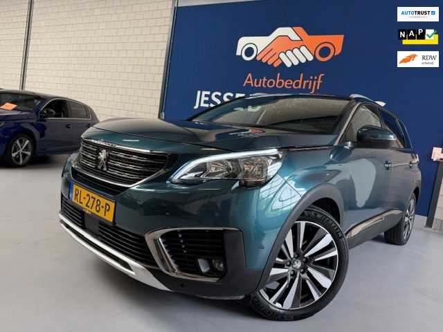 Peugeot 5008 1.2 PureTech Blue Lease Premium / bj.2018 / panoramadak / navigatie / distributie vervangen / boekjes / NAP 174964 km