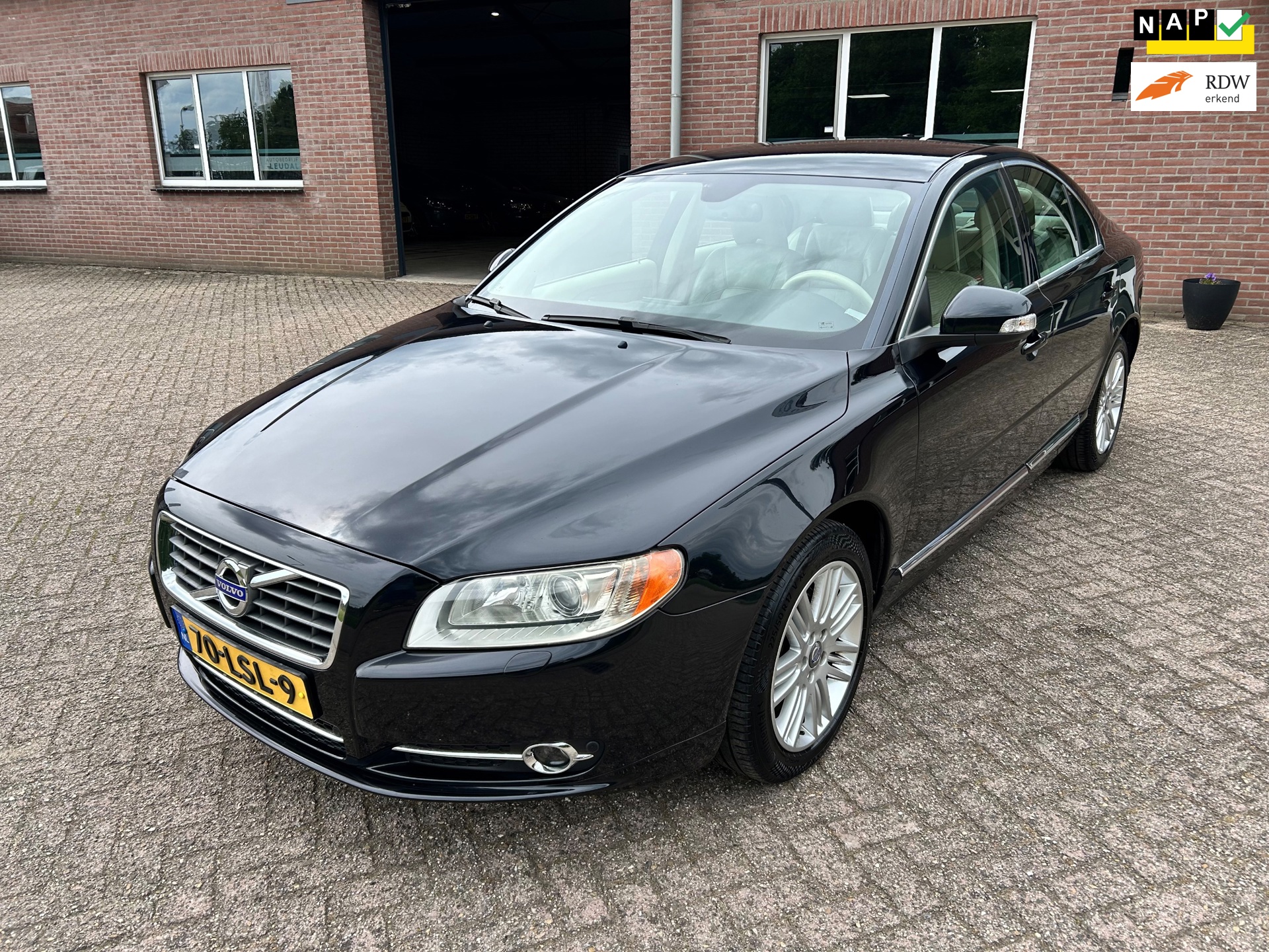 Volvo S80 2.0 T Limited Edition //Volvo dealer onderhouden