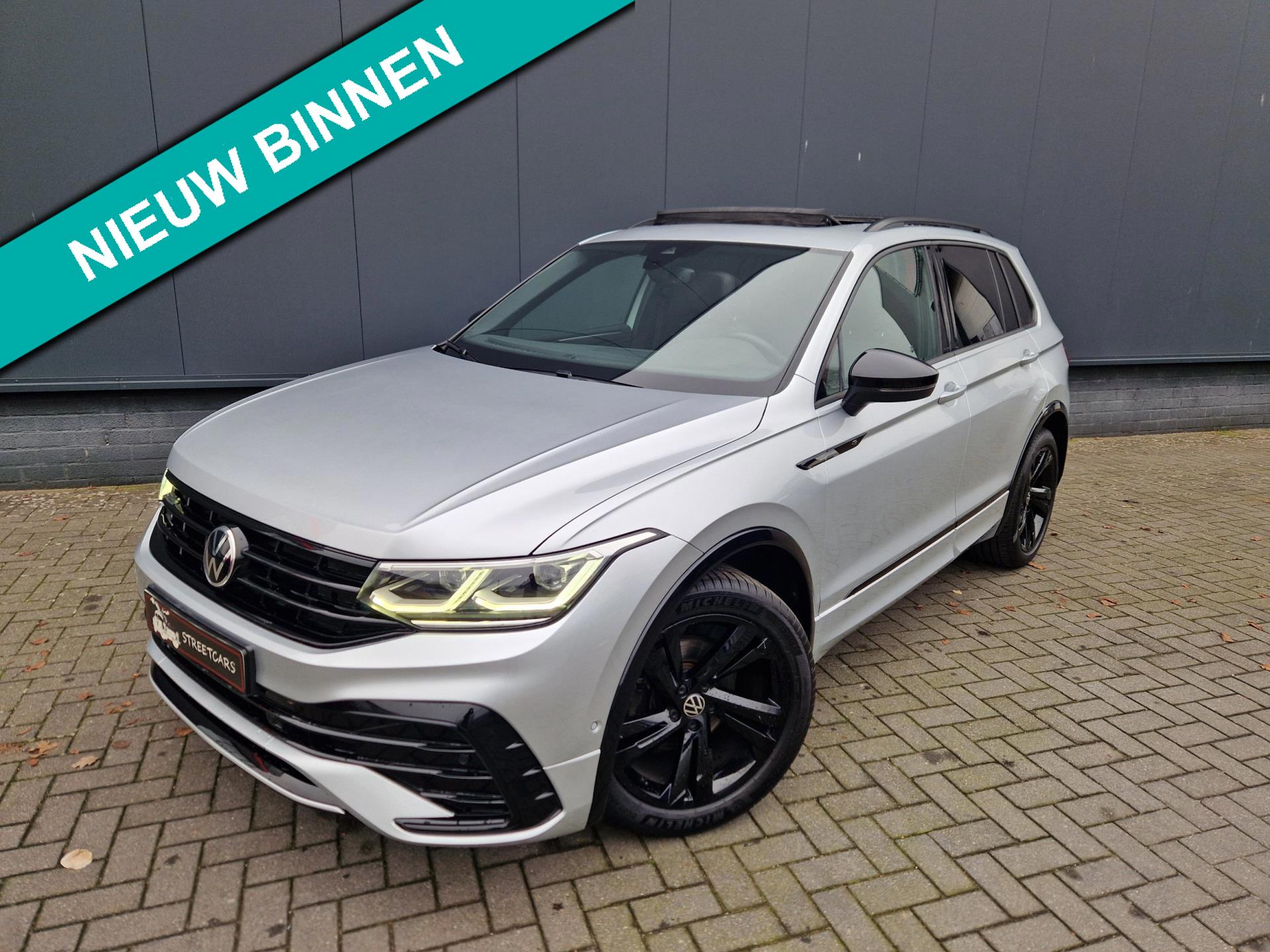 Volkswagen TIGUAN 1.5 TSI Dsg 2x R-Line Pano Full!