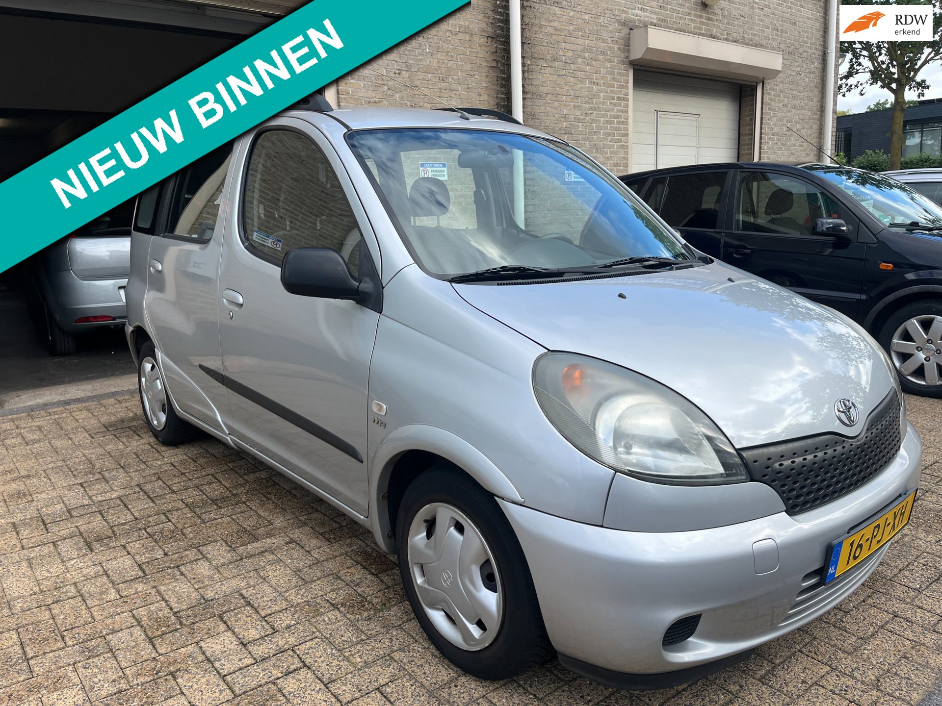 Toyota Yaris Verso 1.3-16V VVT-i Sol AUTOMAAT AIRCO.