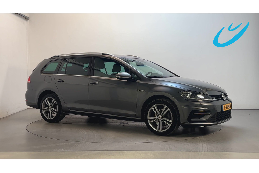 Volkswagen Golf Variant 1.5 TSI 150pk DSG Highline R-Line Stoelverwarming LED Camera Virtual Cockpit