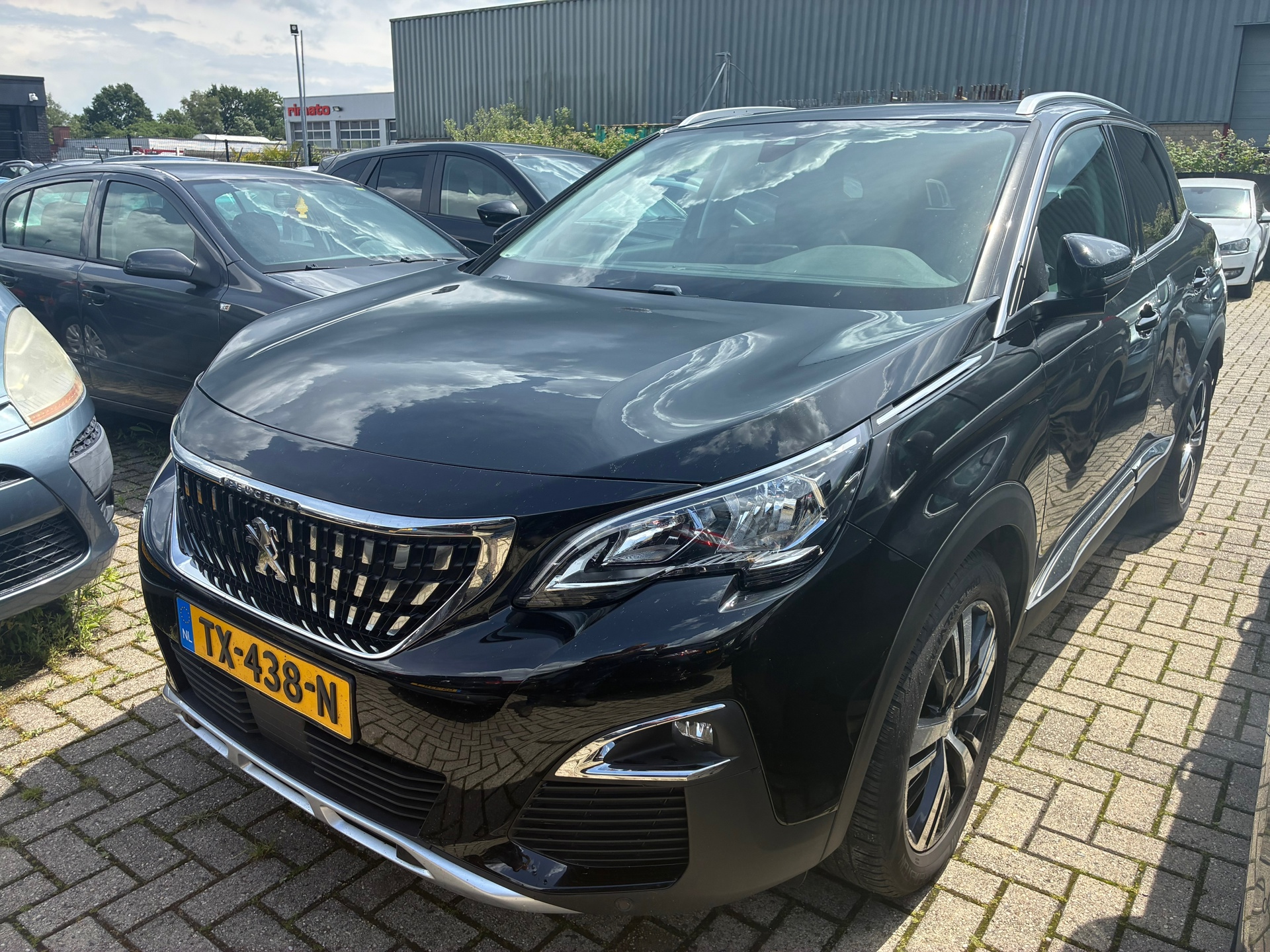 Peugeot 3008 1.2 PureTech Blue Lease Premium