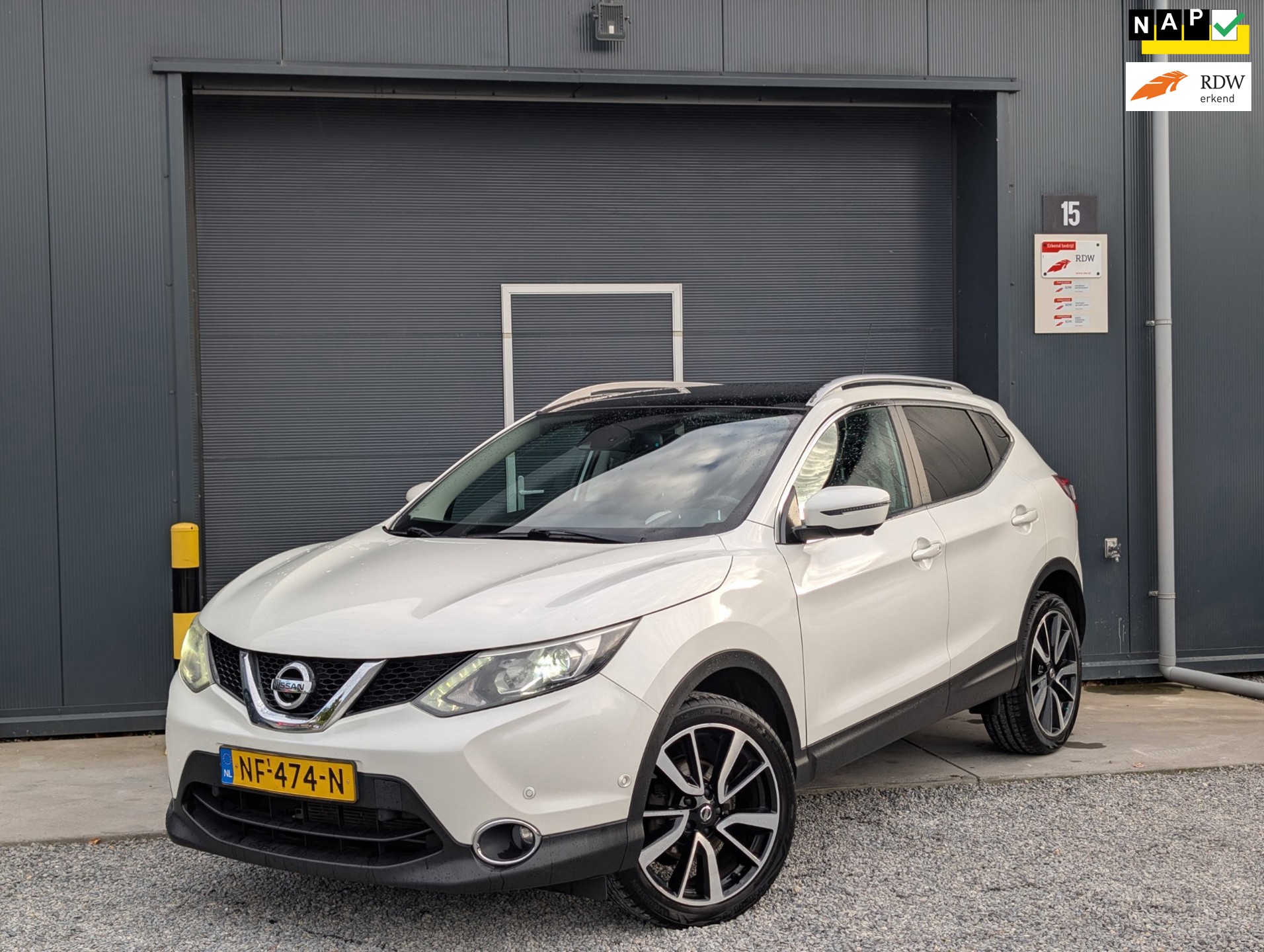 Nissan Qashqai 1.2 Tekna stoelverwarming