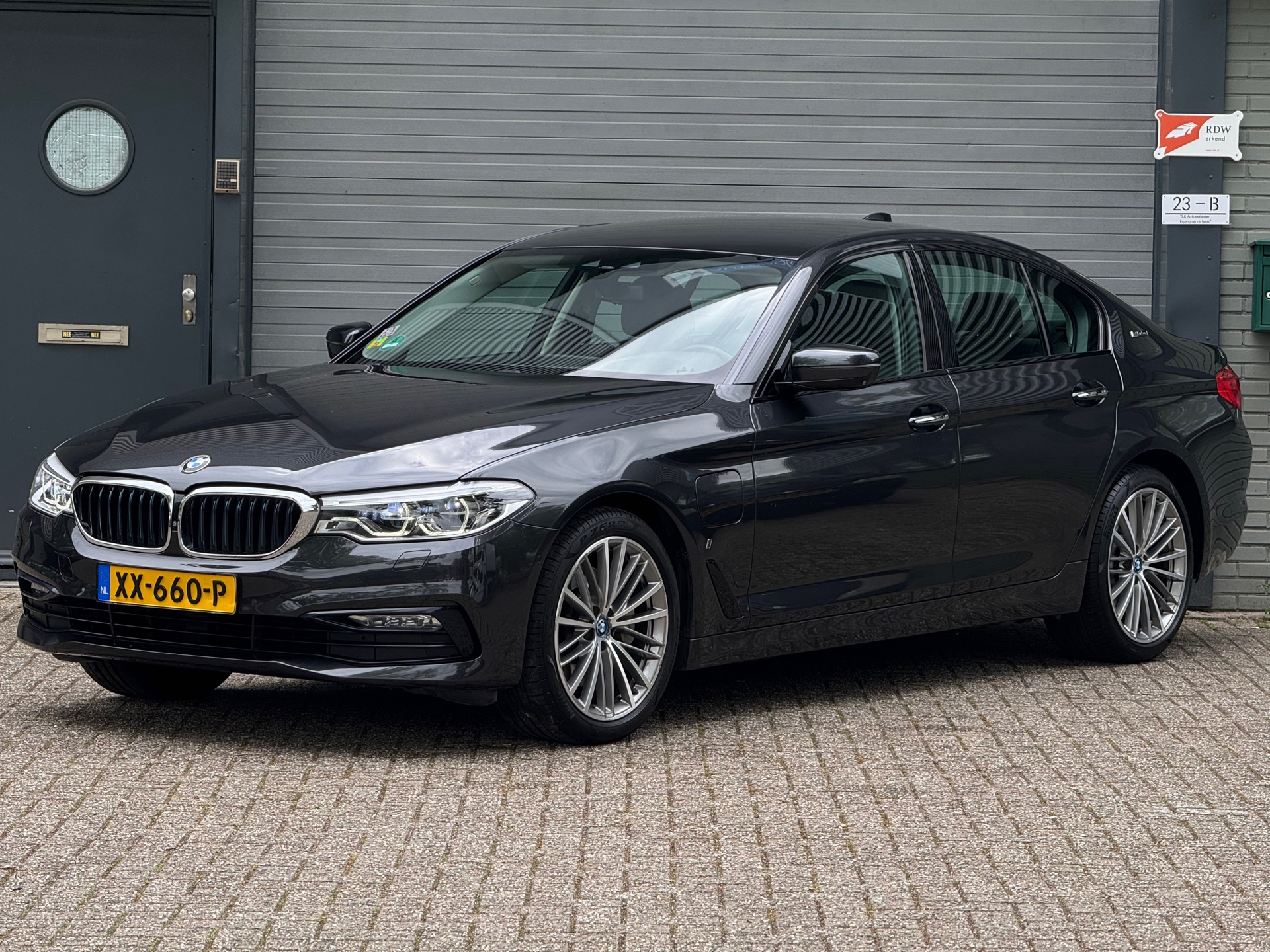 BMW 5-serie 530e iPerformance High Executive