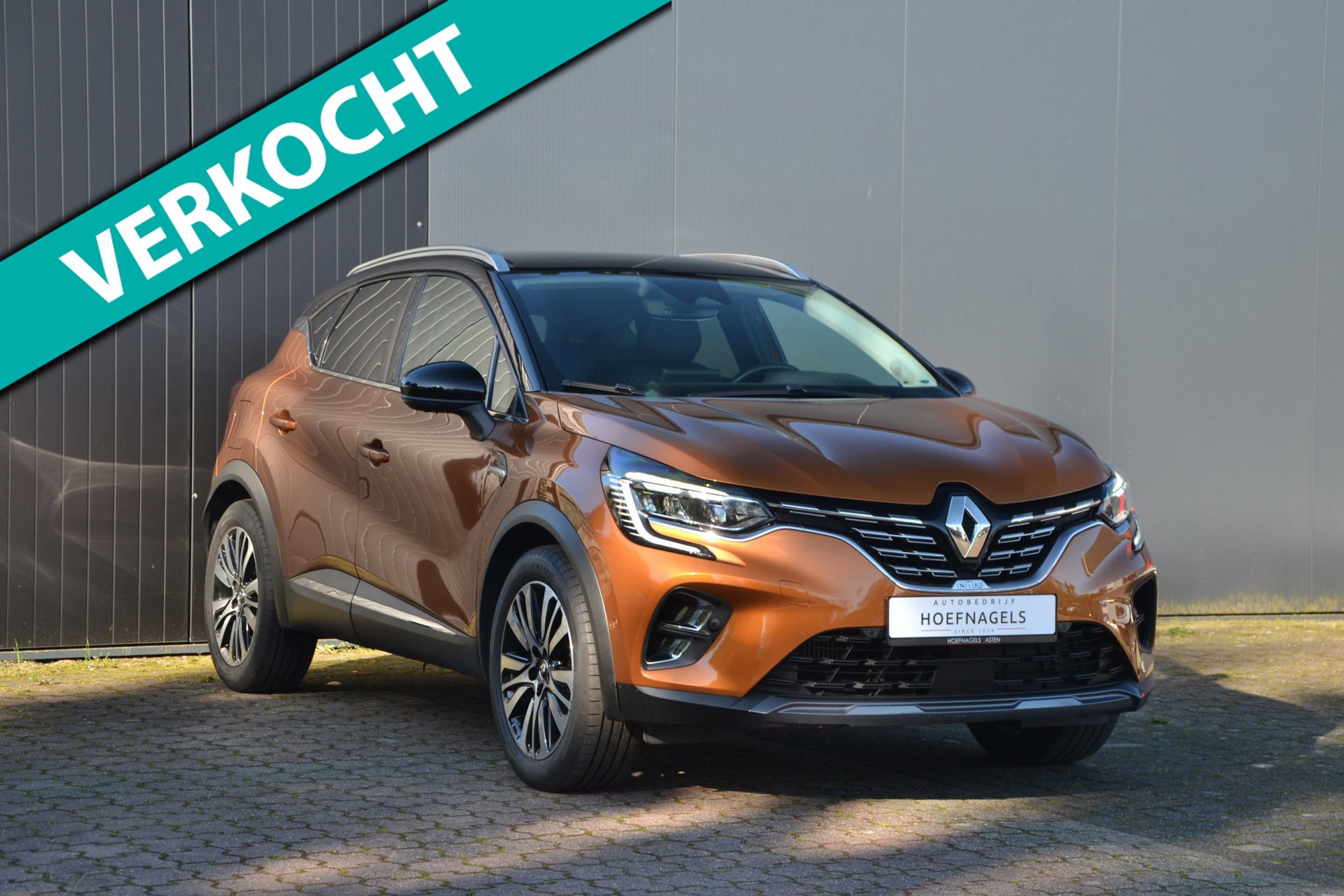 Renault CAPTUR 1.3 TCe 155 Initiale Paris * Leder * Bose * Automaat *