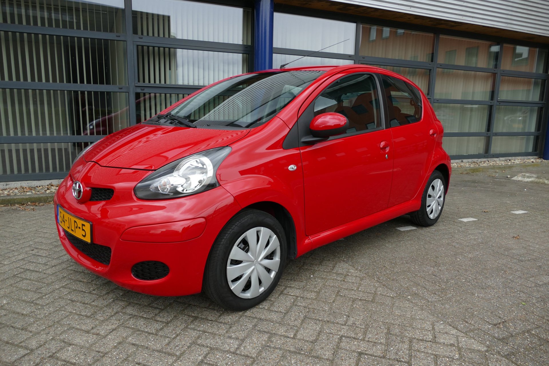 Toyota Aygo 1.0-12V Comfort Apk 13-04-2027 53214KM NAP