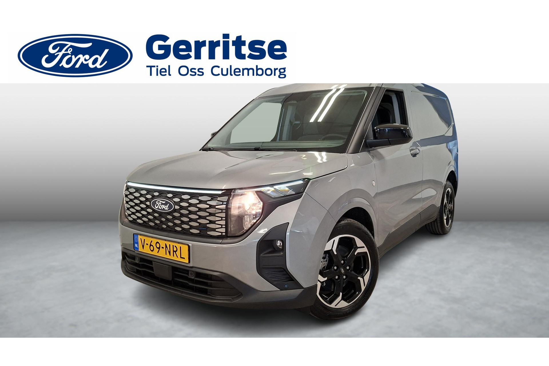 Ford E-Transit Courier Limited 136 PK 44 kWh accu