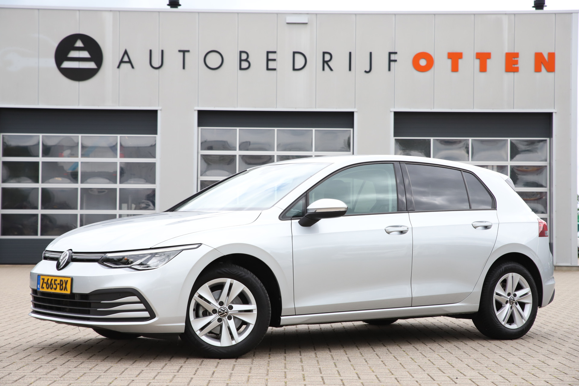 Volkswagen Golf 1.0 TSI Life