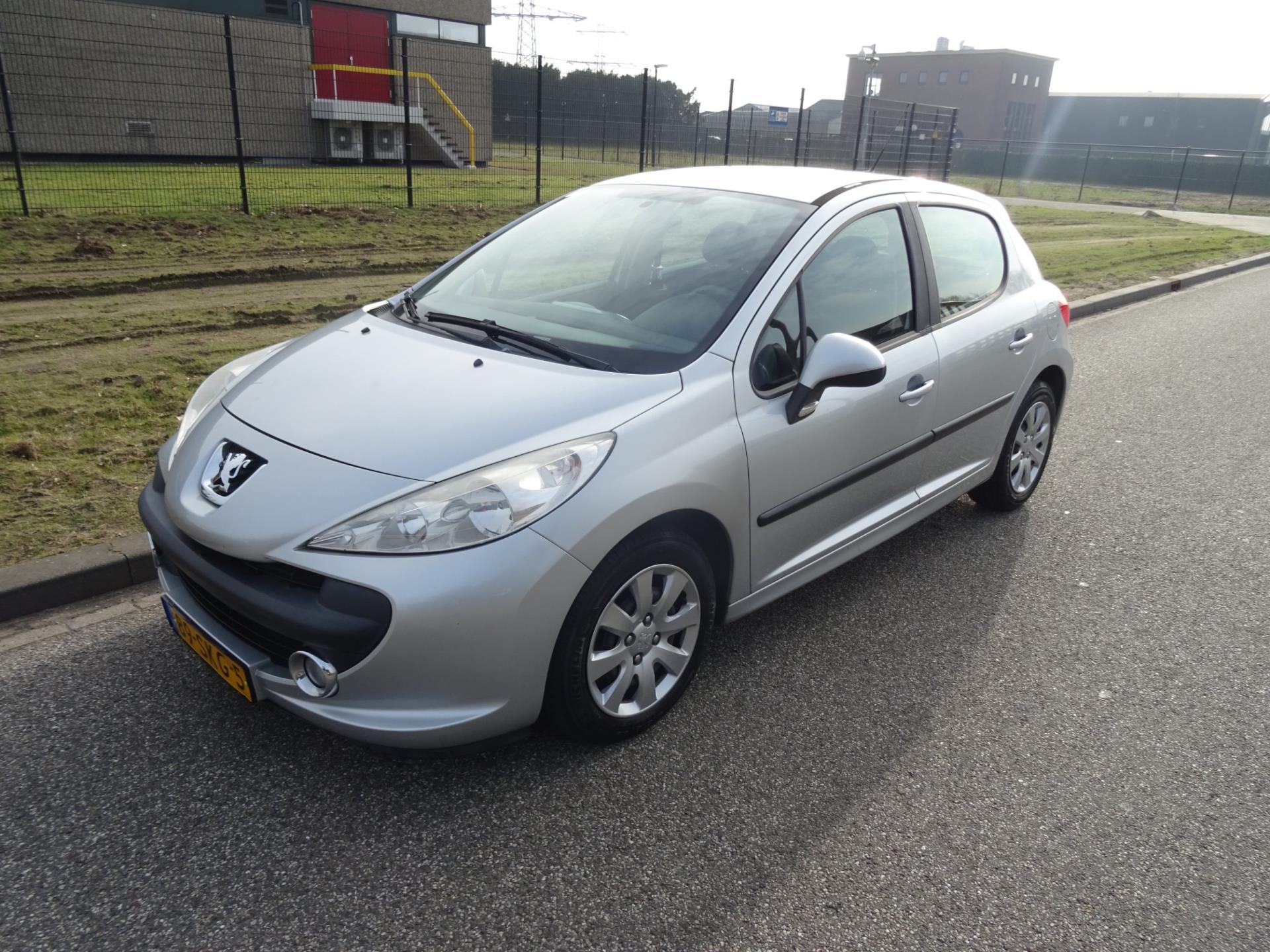 1.4-16V XR automaat hyline
