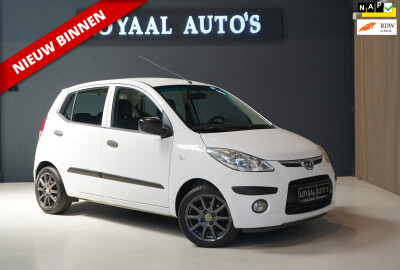 Hyundai i10 Hyundai i10