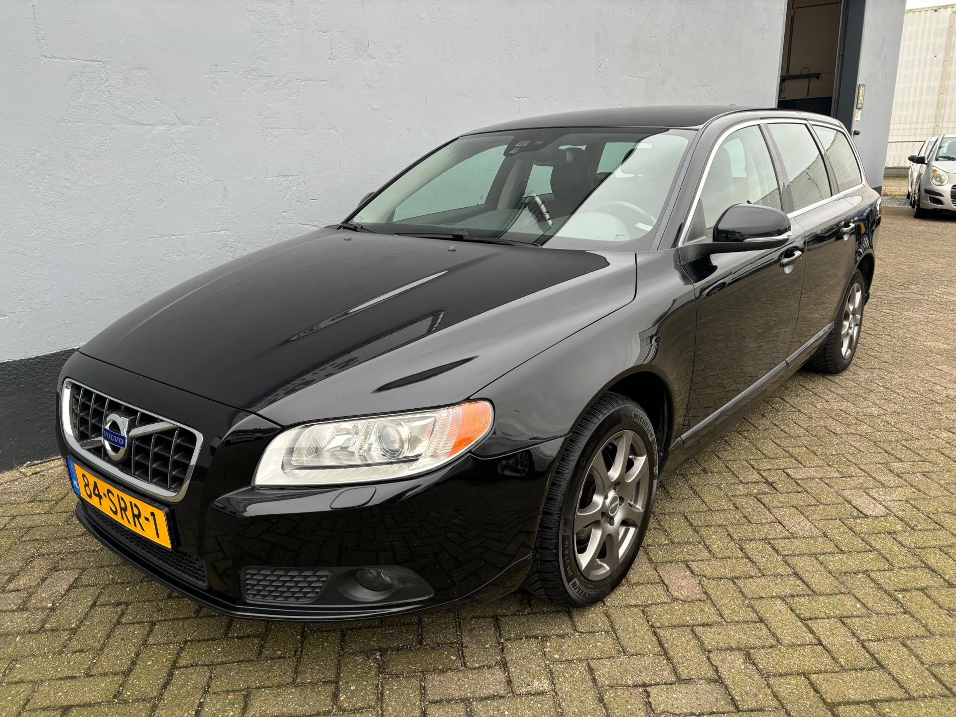Volvo V70 1.6 T4 Limited Edition Automaat - Lederen Interieur