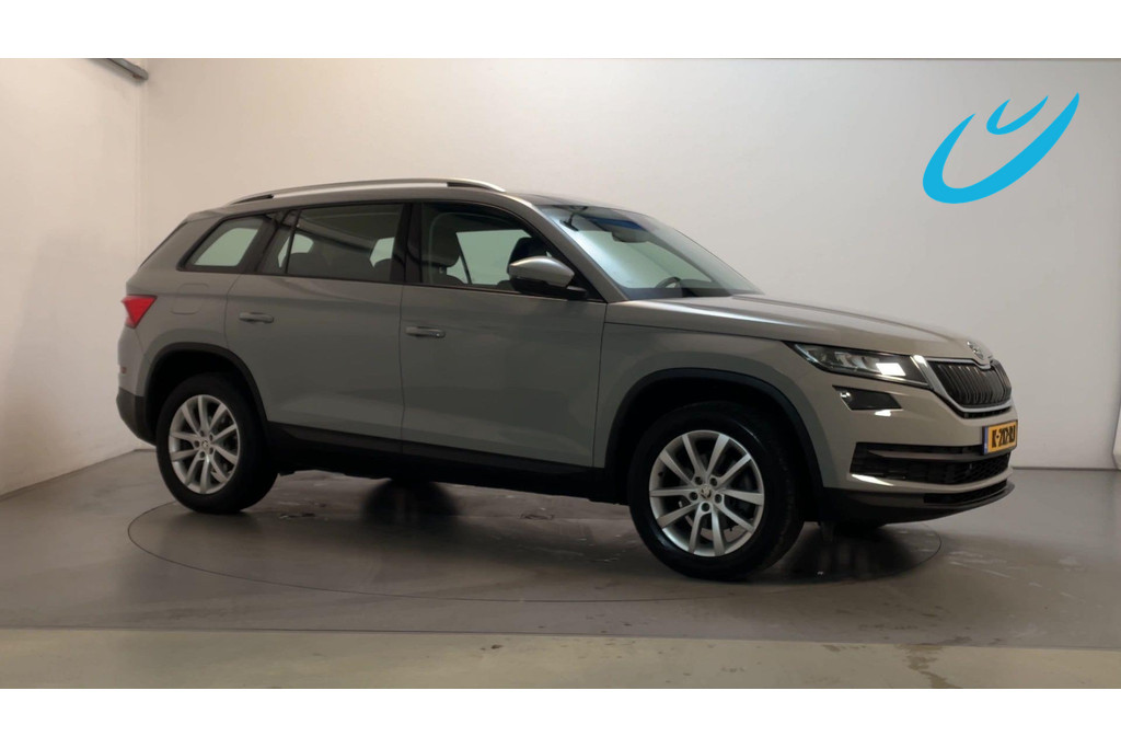 Škoda Kodiaq 1.5 TSI 150pk Business Edition Leder-Stof Camera Stoelverwarming Navigatie DAB+