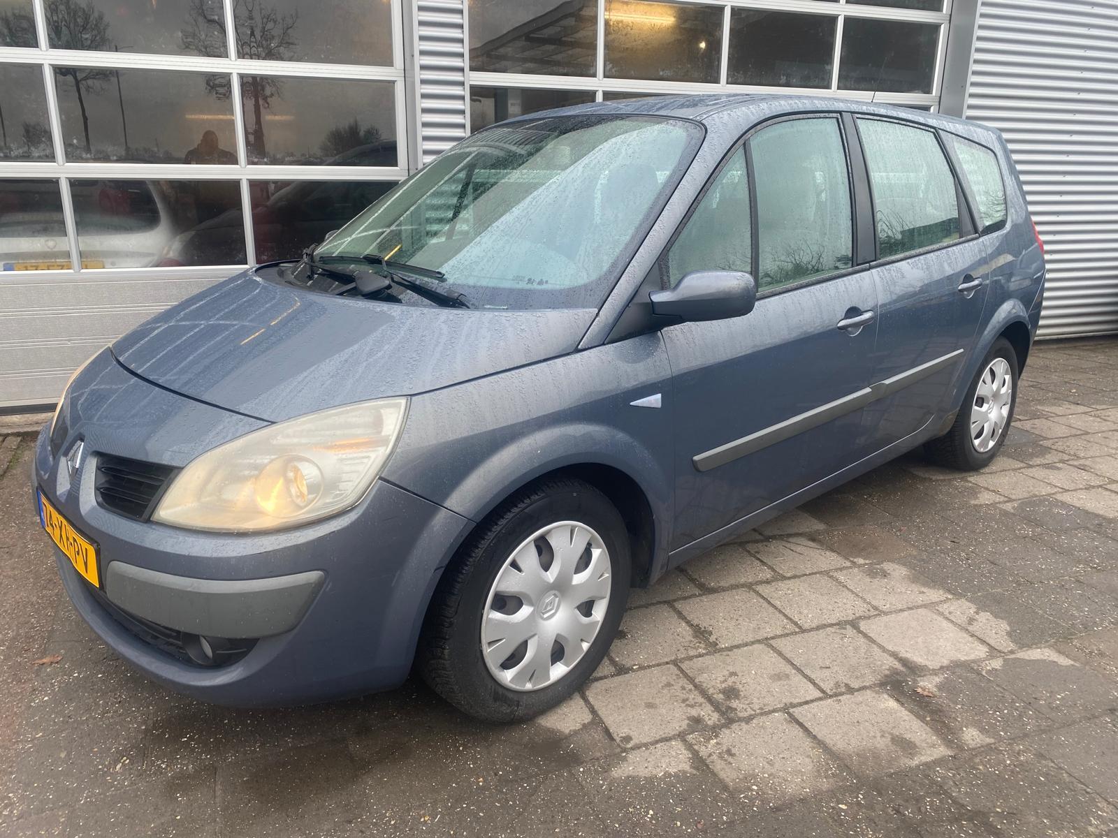 Renault Grand Scénic 2.0-16V Business Line