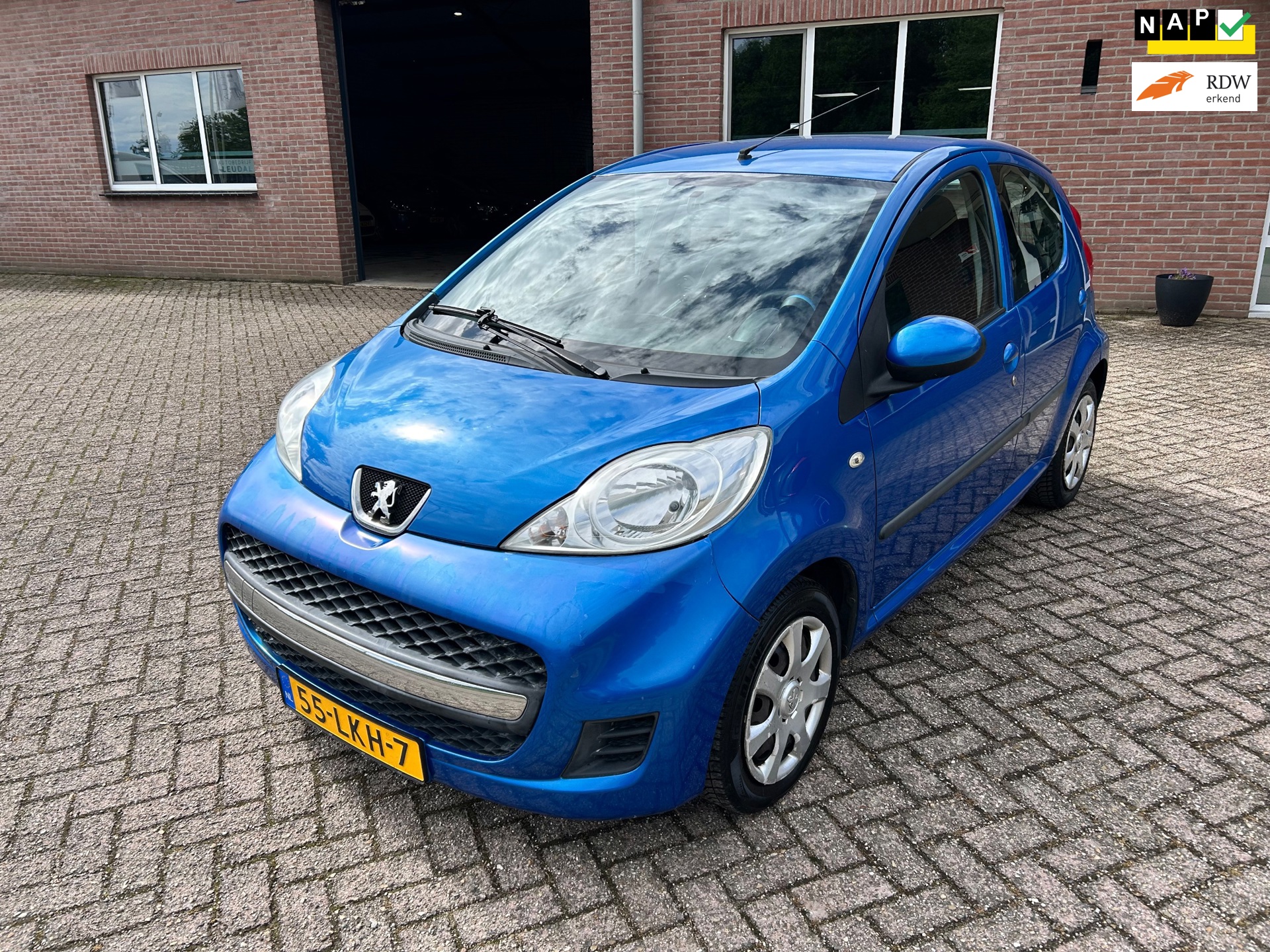 Peugeot 107 1.0-12V Urban Move// 93.000 NAP //Airco //APK