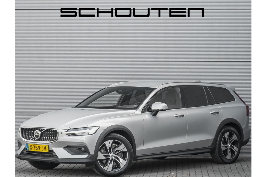 Volvo V60 Cross Country 2.0 B5 AWD Plus
