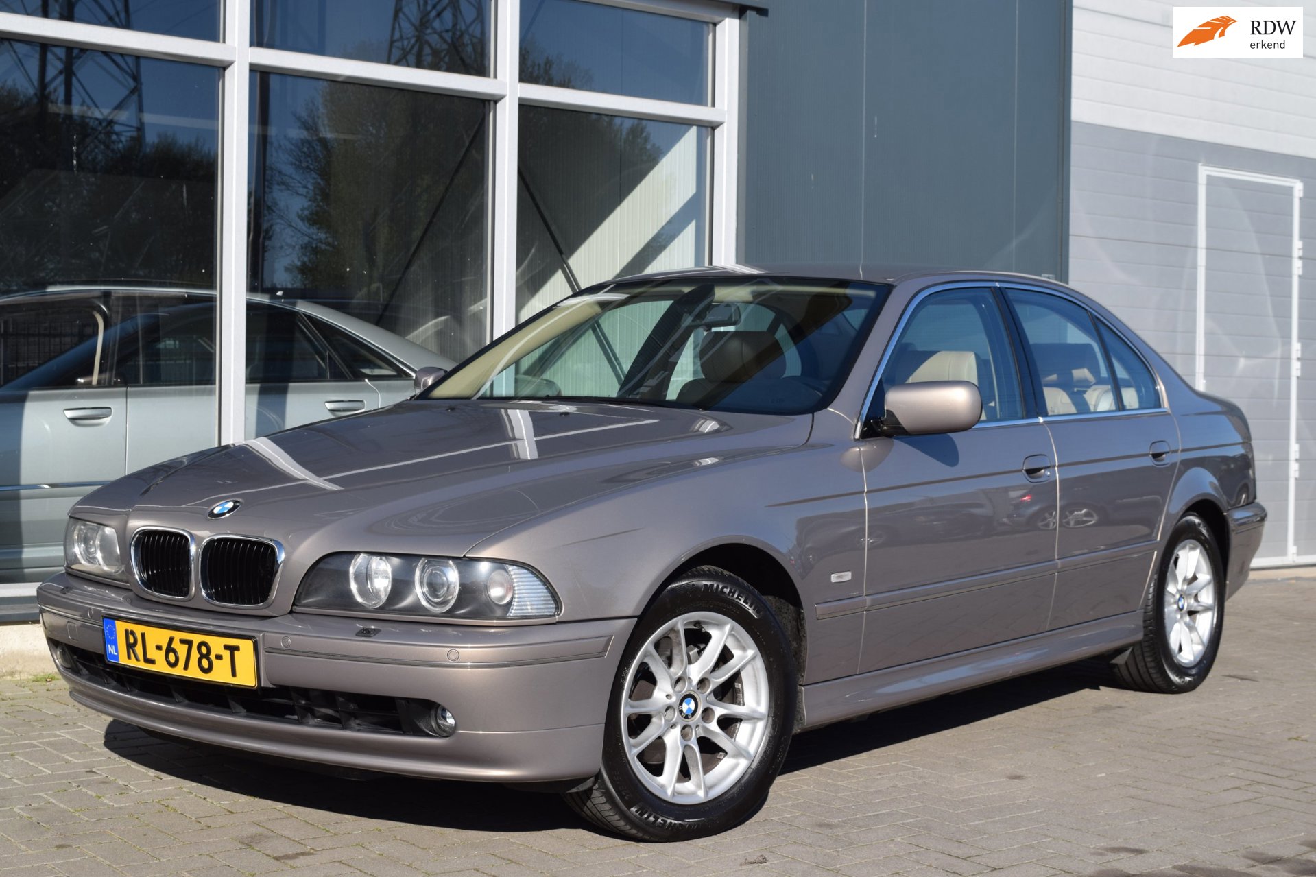 BMW 5-serie 525i Lifestyle Edition | LPG G3 | Automaat | APK 3-2027