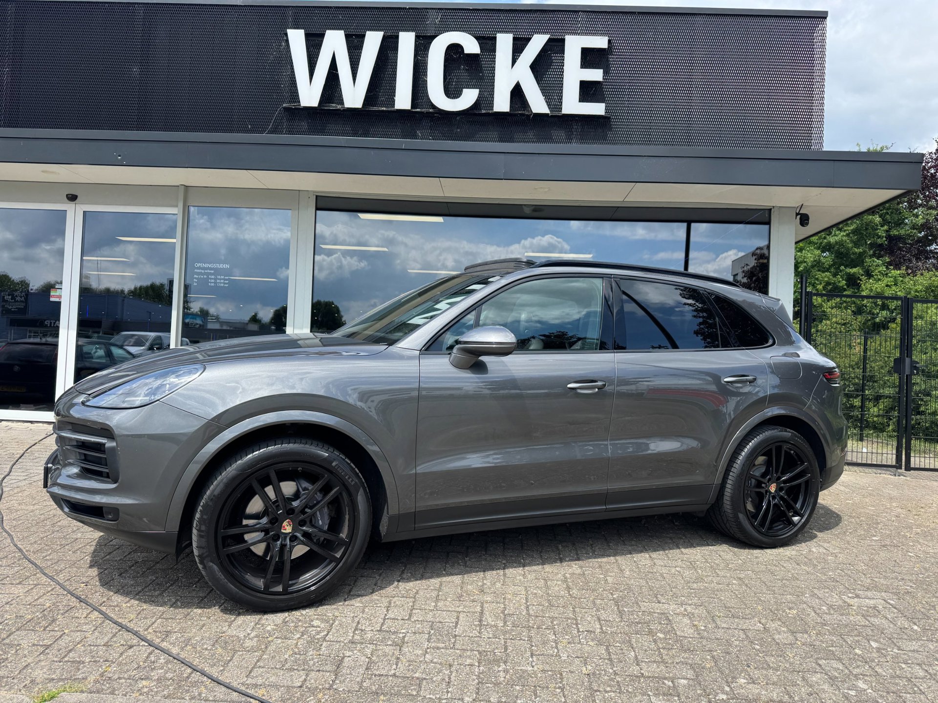 Porsche Cayenne 3.0 E-Hybrid Sportchrono Panorama Camera Leder Memory
