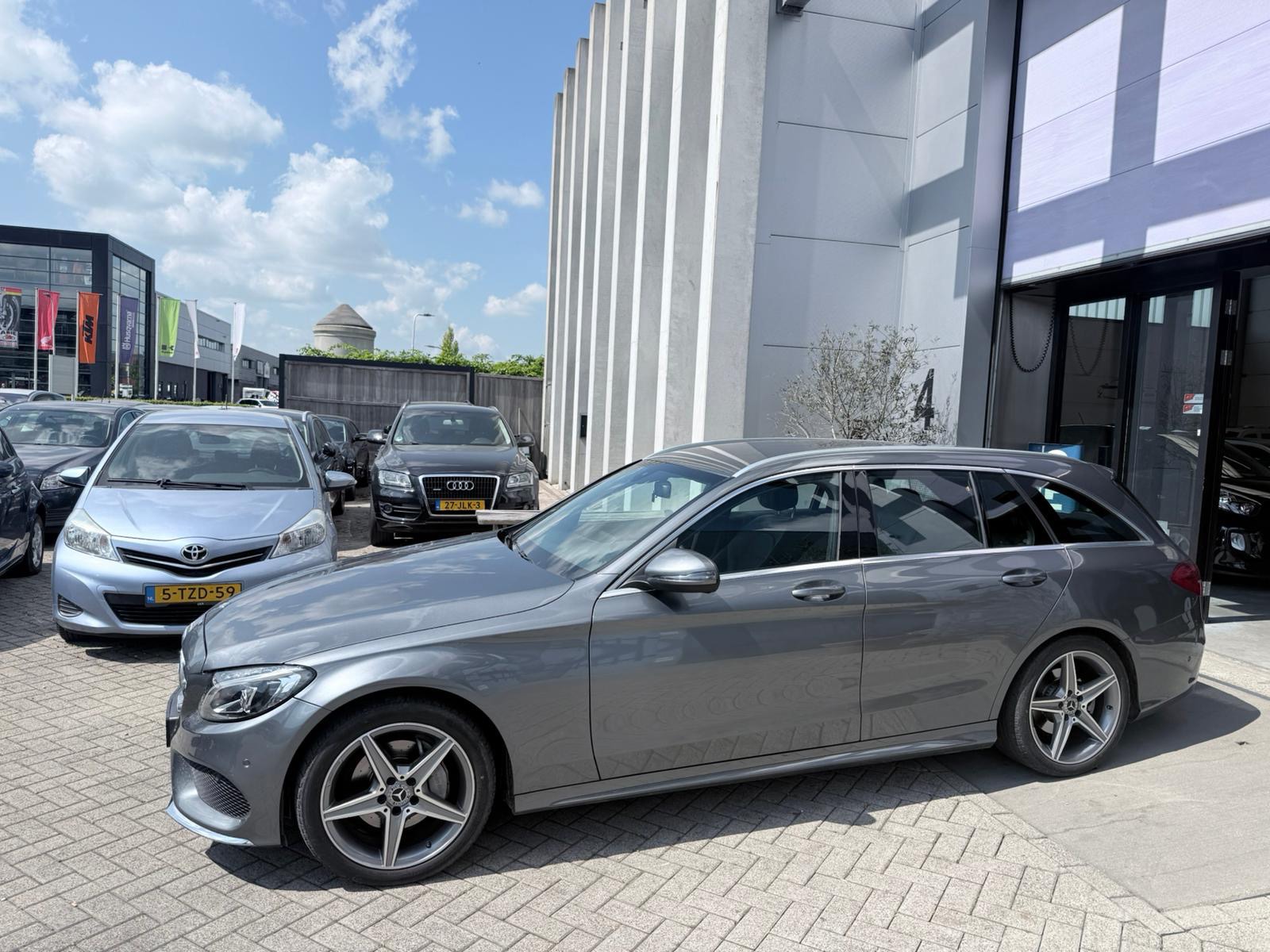Mercedes-Benz C-klasse Estate 180 AMG Sport Edition AUTOMAAT! INRUIL MOGELIJK!