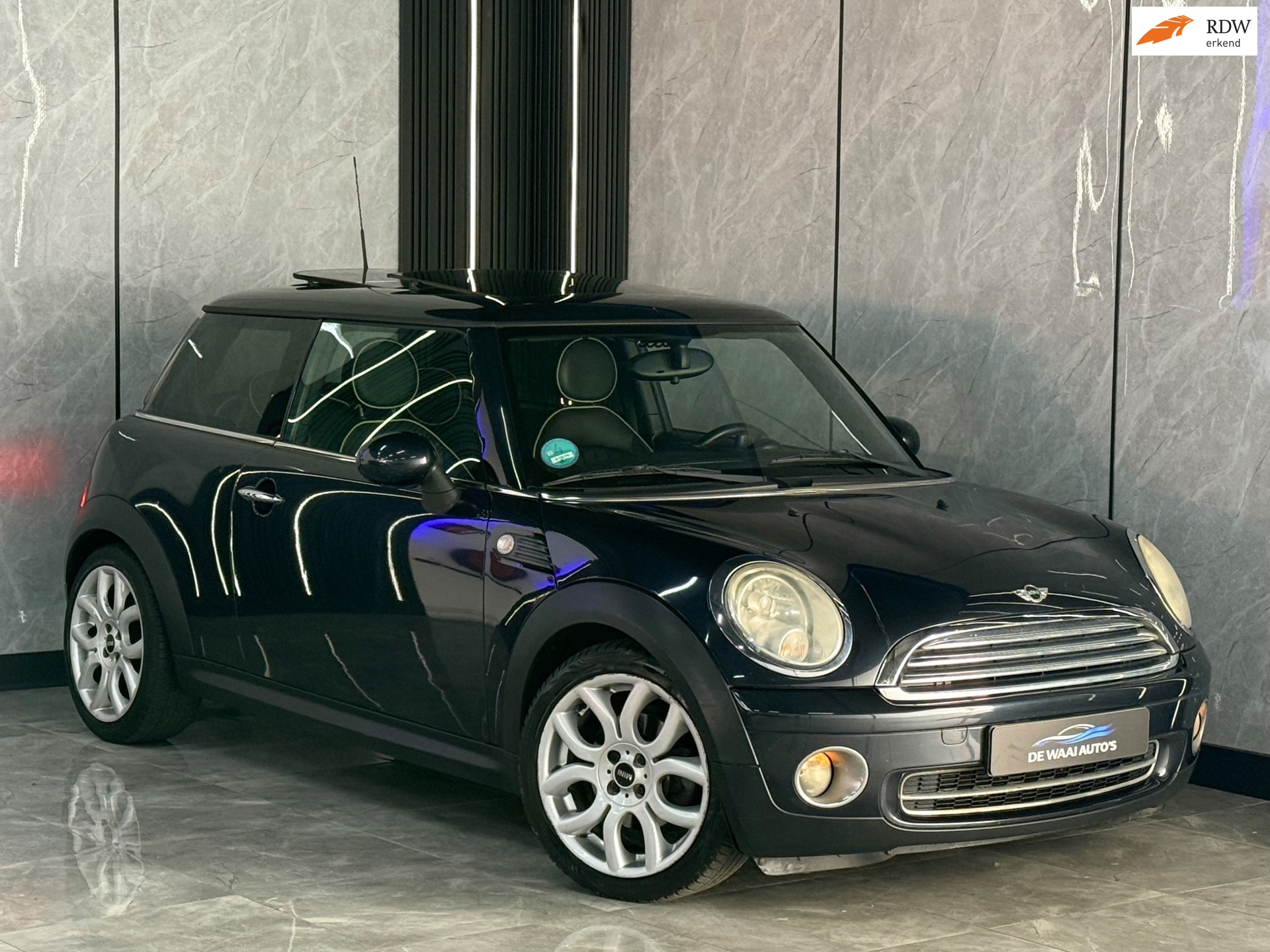 Mini 3-Deurs 1.6 Cooper |1e Eignr|Pano|Stoelverw|Vol Onderh|Leer|Airco|Boekjes