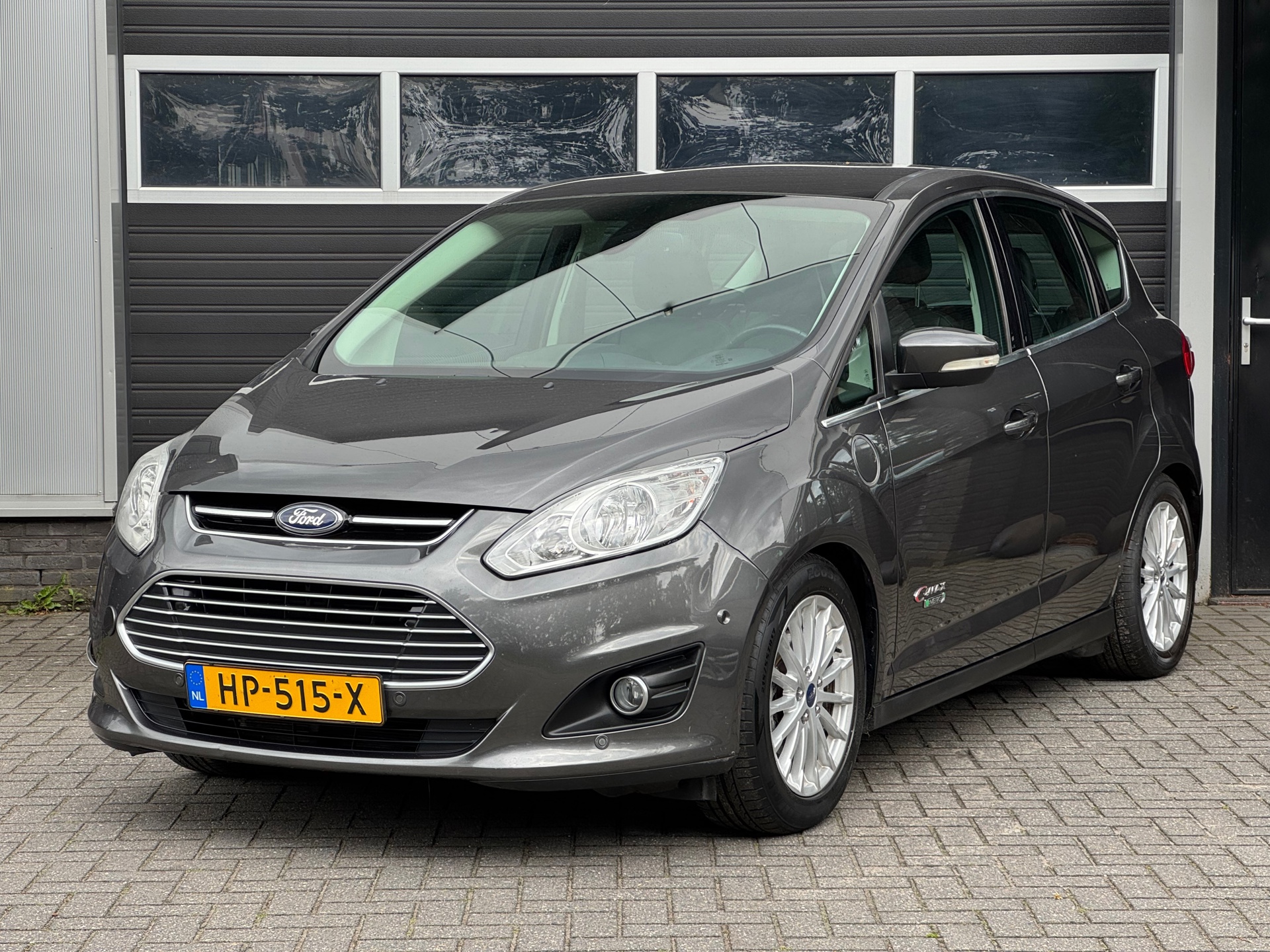Ford C-Max 2.0 Plug-in Hybrid Titanium Automaat, Navi, Camera, Stoelverwarming, NAP