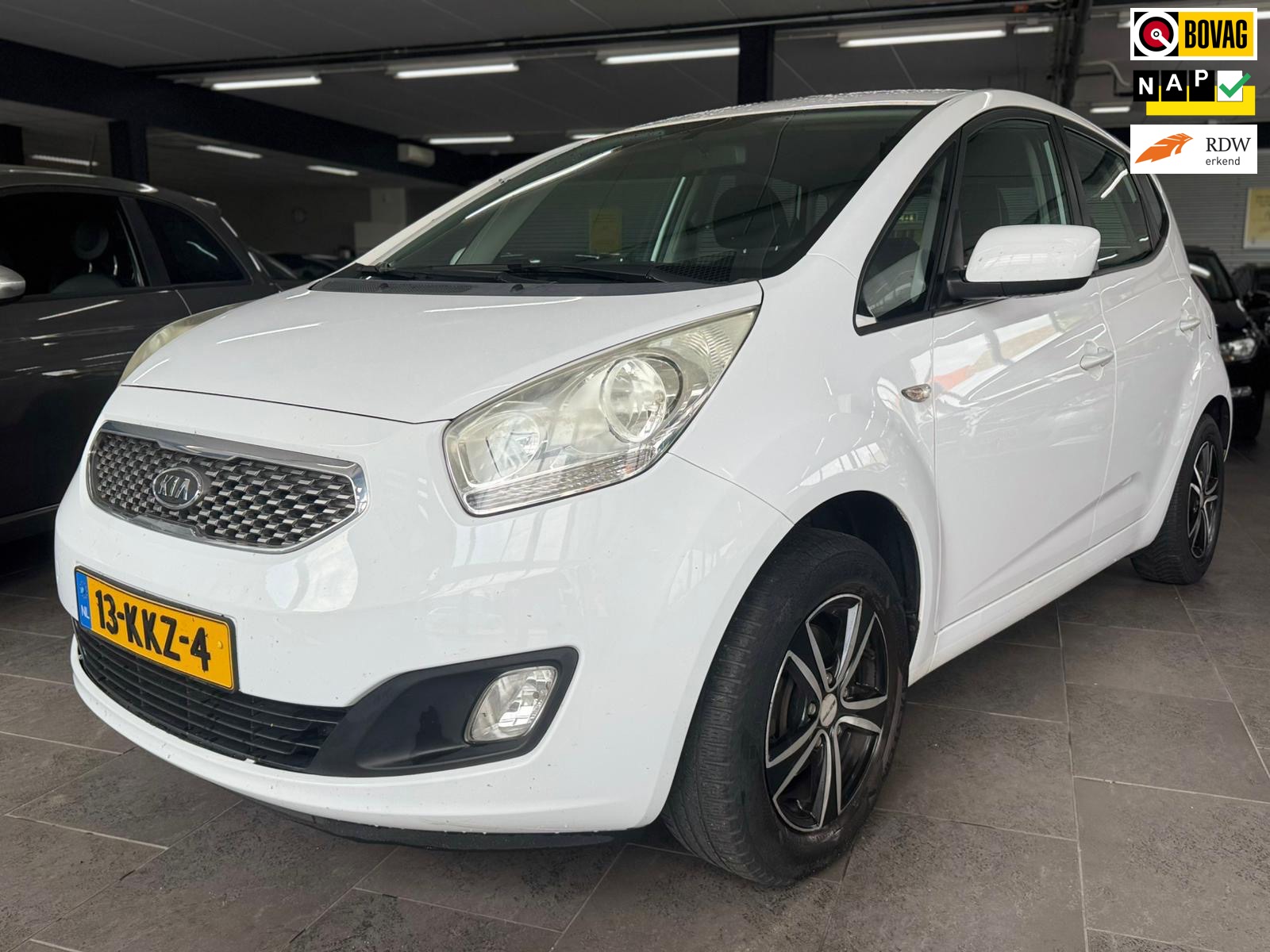 Kia Venga 1.4 CVVT X-tra airco cruise controle lm-velgen elektrische pakket parkeersensoren trekhaak