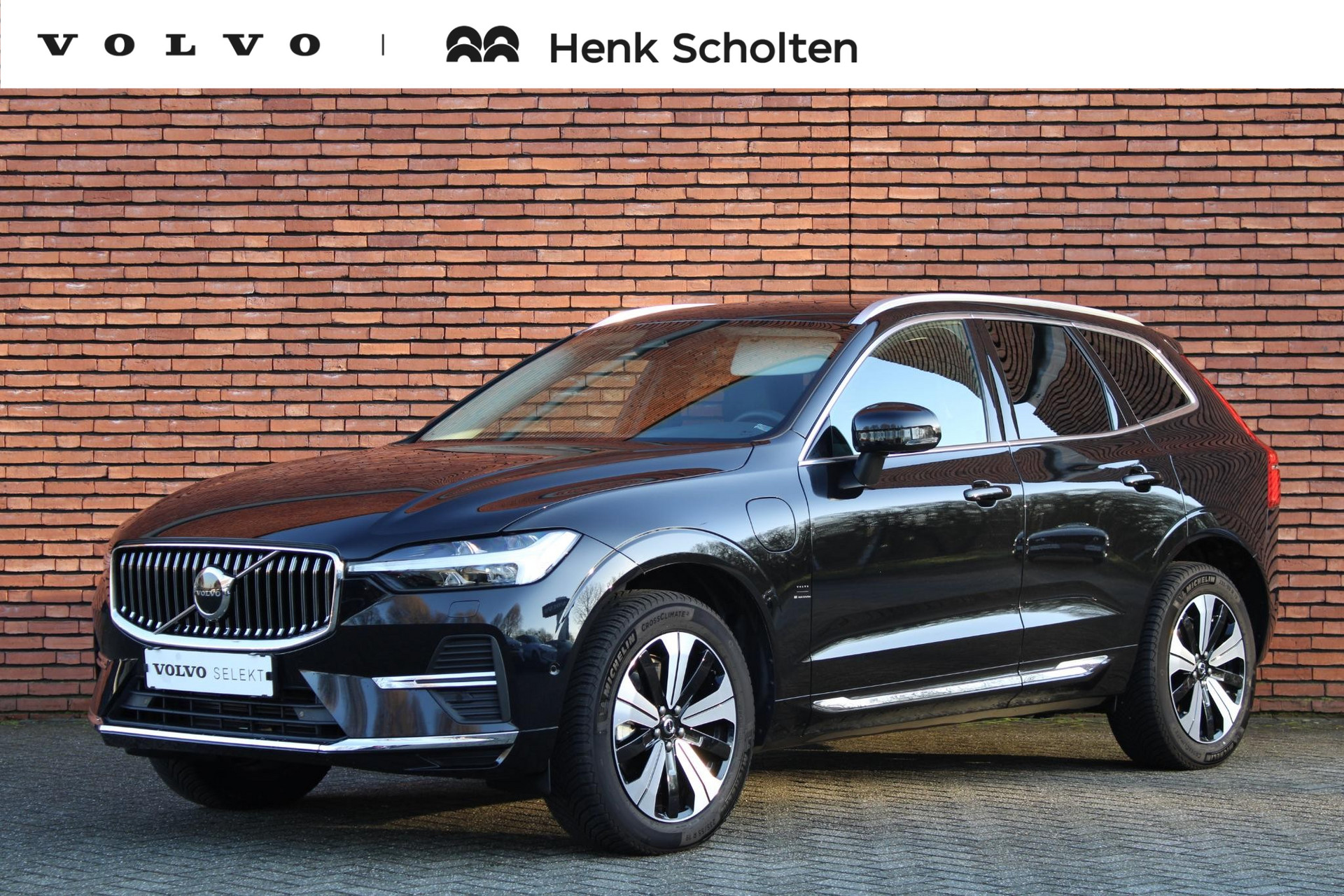 Volvo XC60 T6 AWD Essential Bright |