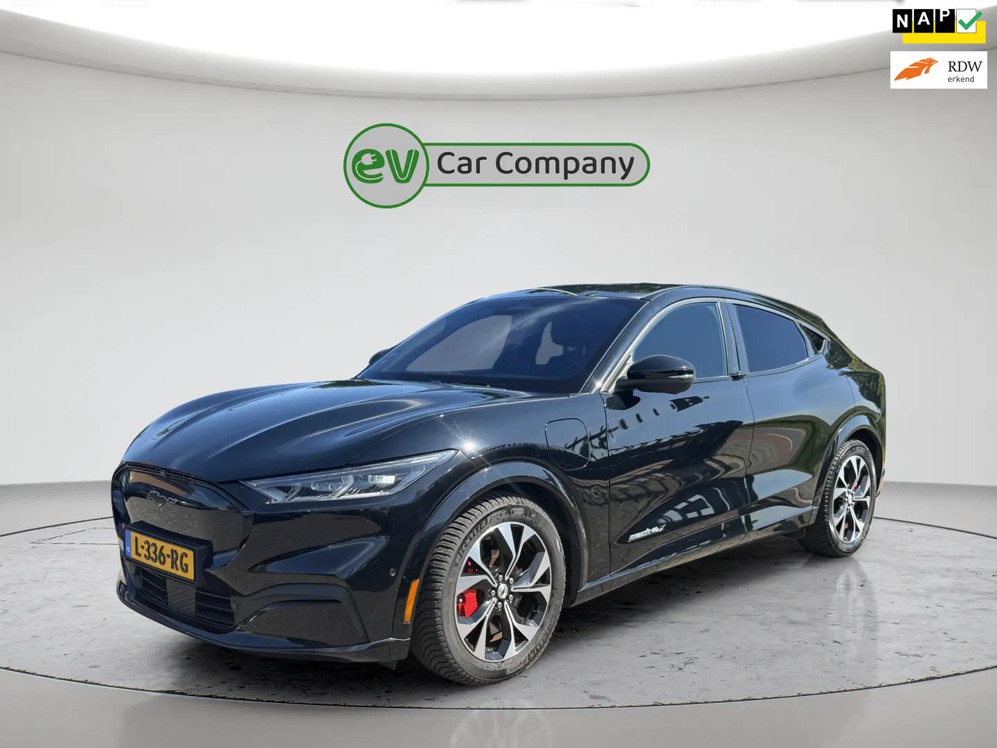Ford Mustang Mach-E Extended AWD 98 kWh | SOH 95% | Panoramadak | Memory Seats | 360 Camera | Bang & Olufsen | Stoel- en stuurverw