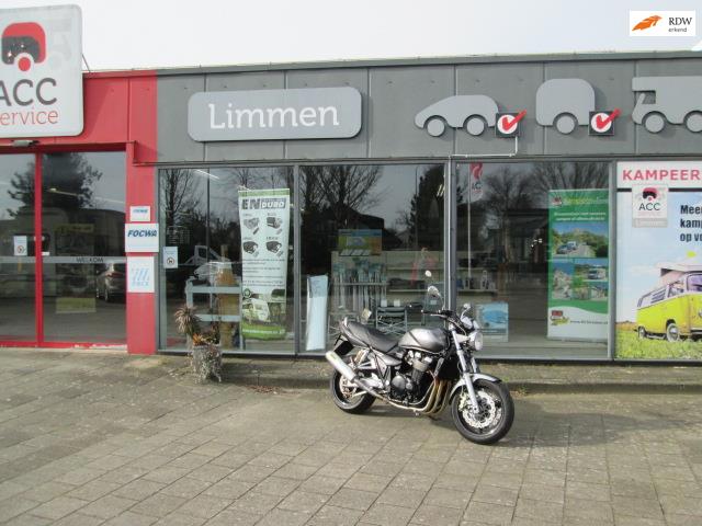 Suzuki GSX 1400 Black Edition