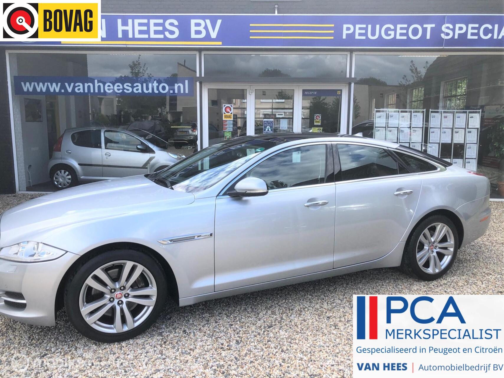 Jaguar XJ