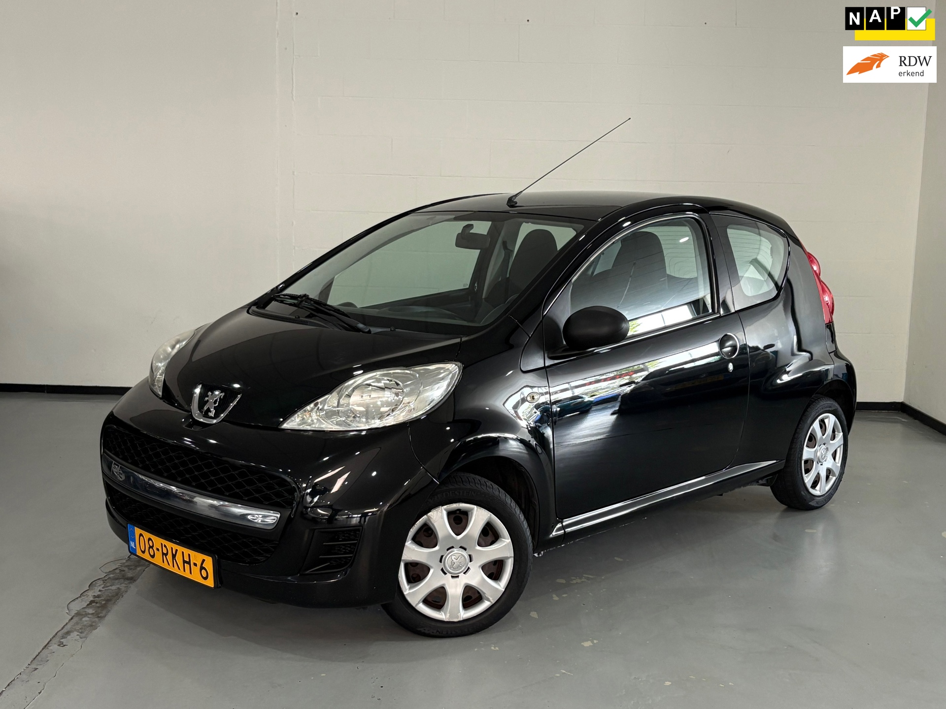 Peugeot 107 1.0-12V XR