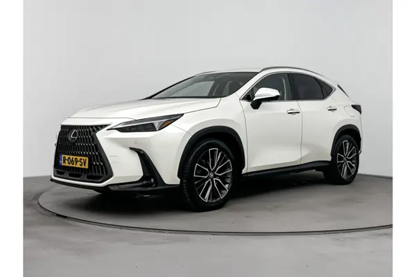 NX 450H+ Awd Executive Line
