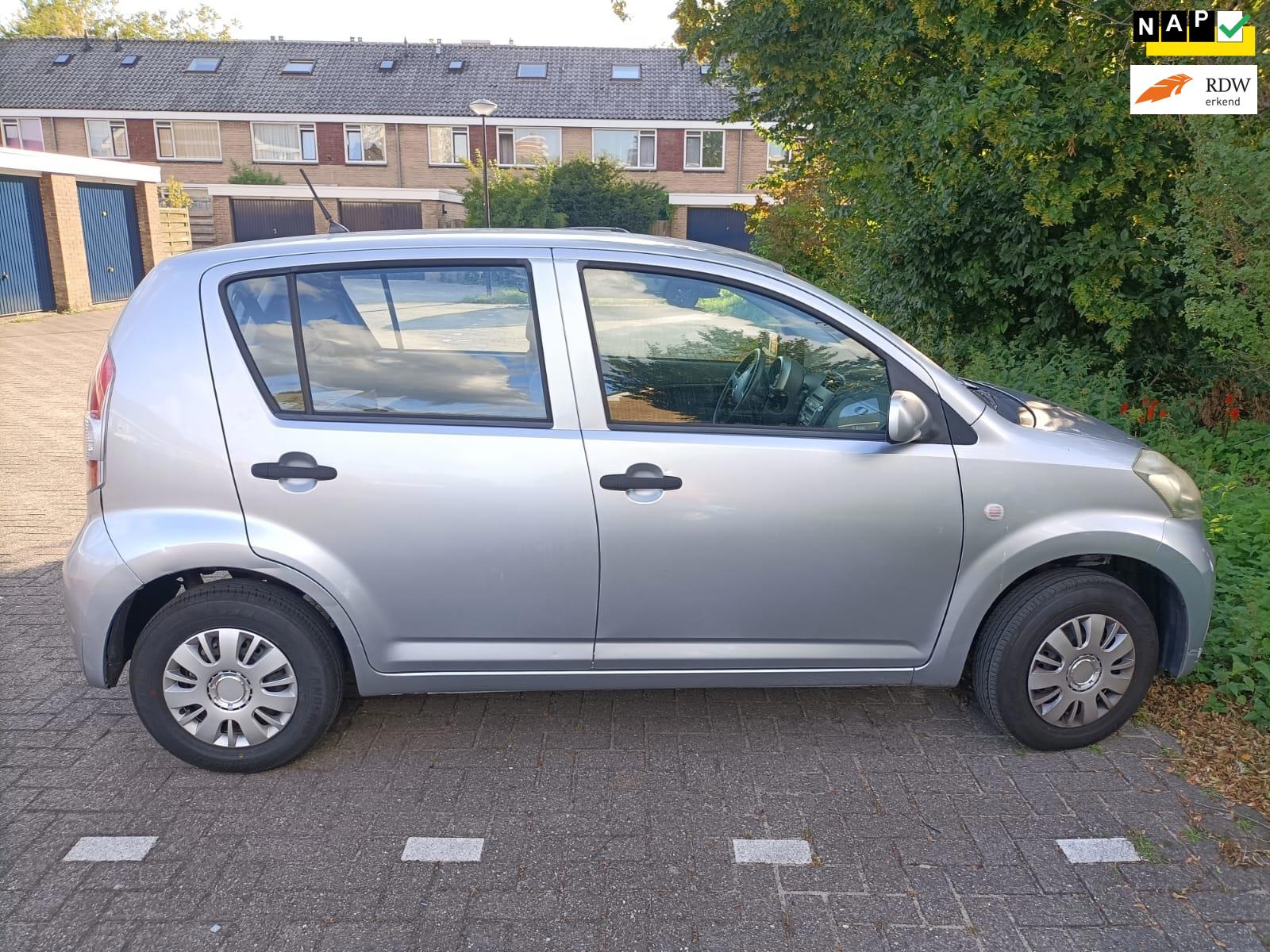 Daihatsu Sirion 2 1.0-12V Trend