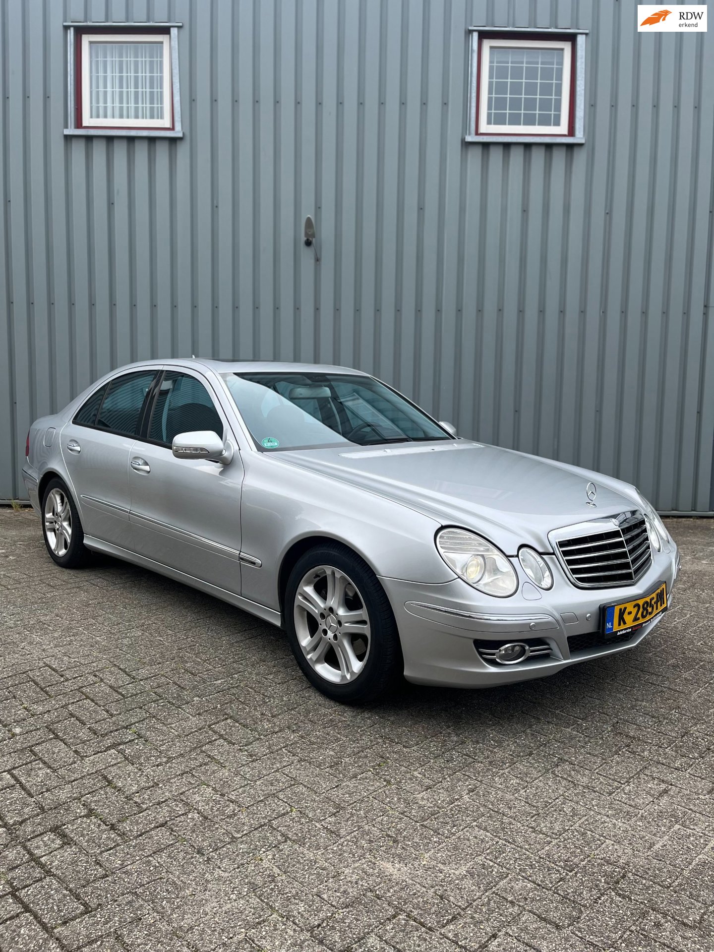 Mercedes-Benz E-klasse 200 K. Classic zeer nette auto