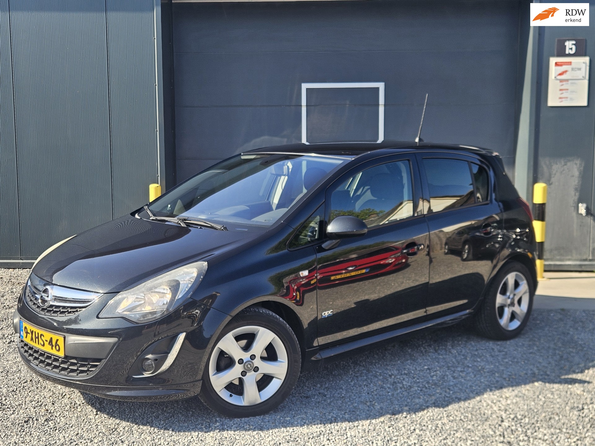 Opel Corsa 1.4-16V Cosmo Automaat Boekjes compleet Nette Auto