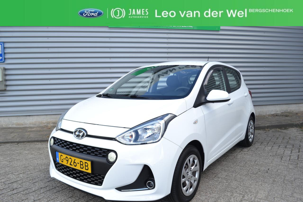 Hyundai i10 1.0I COMFORT|NAVI|CARPLAY|PDC|CRUISE