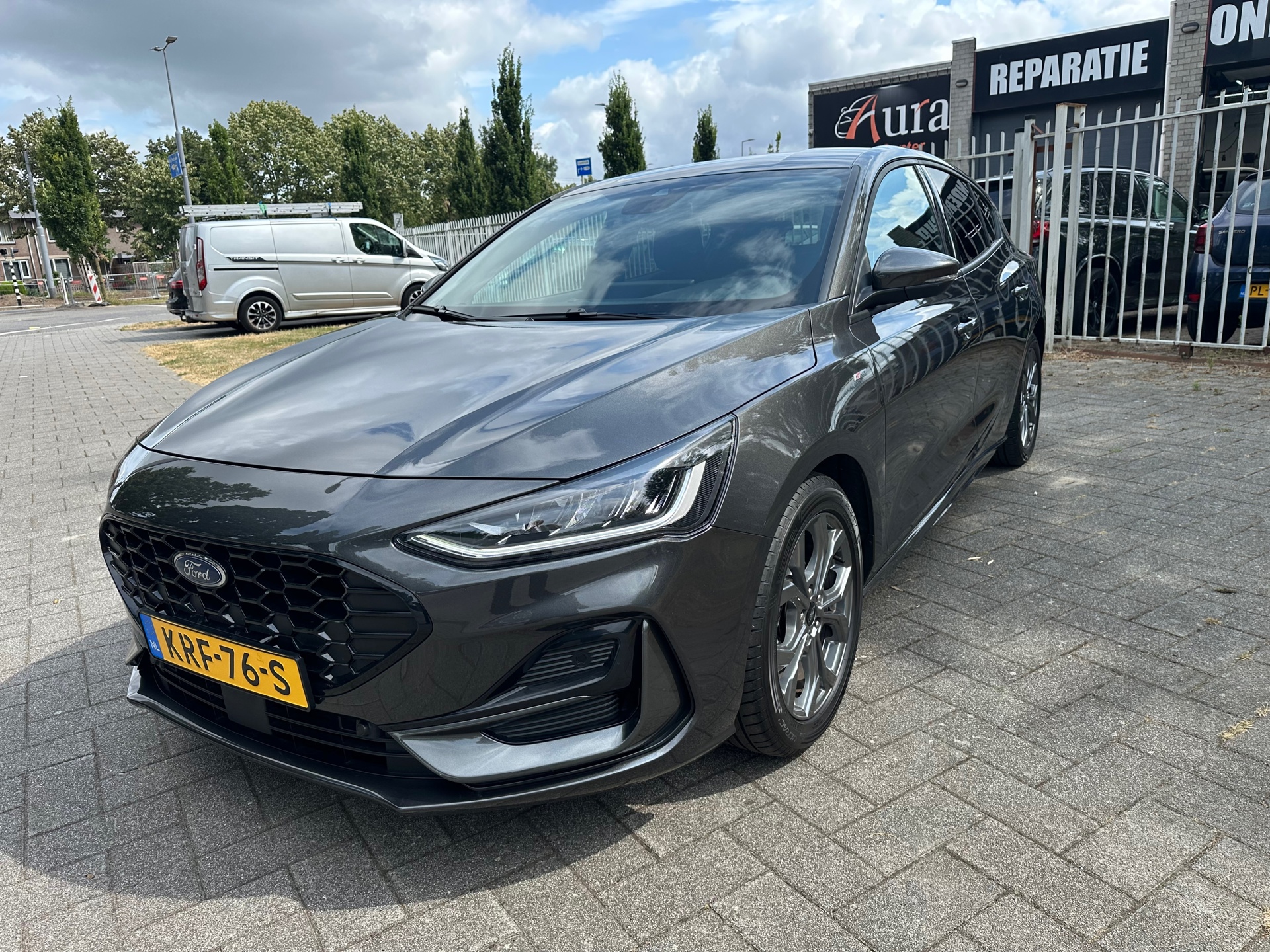 Ford FOCUS 1.0 EcoB. Hybrid ST Line Carplay