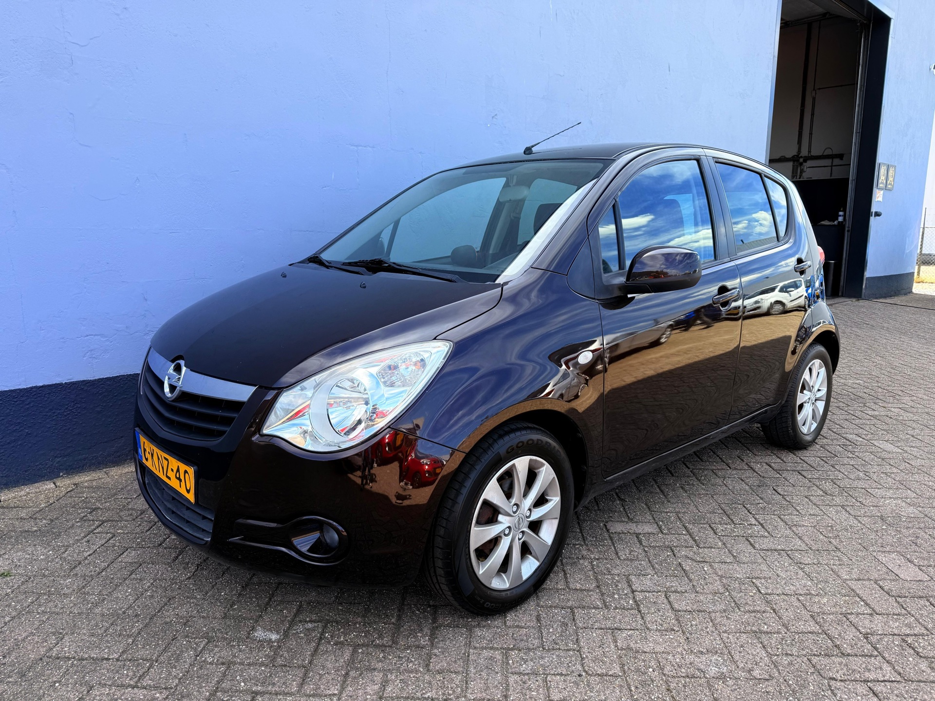 Opel Agila 1.0 Edition - Airco - LMV