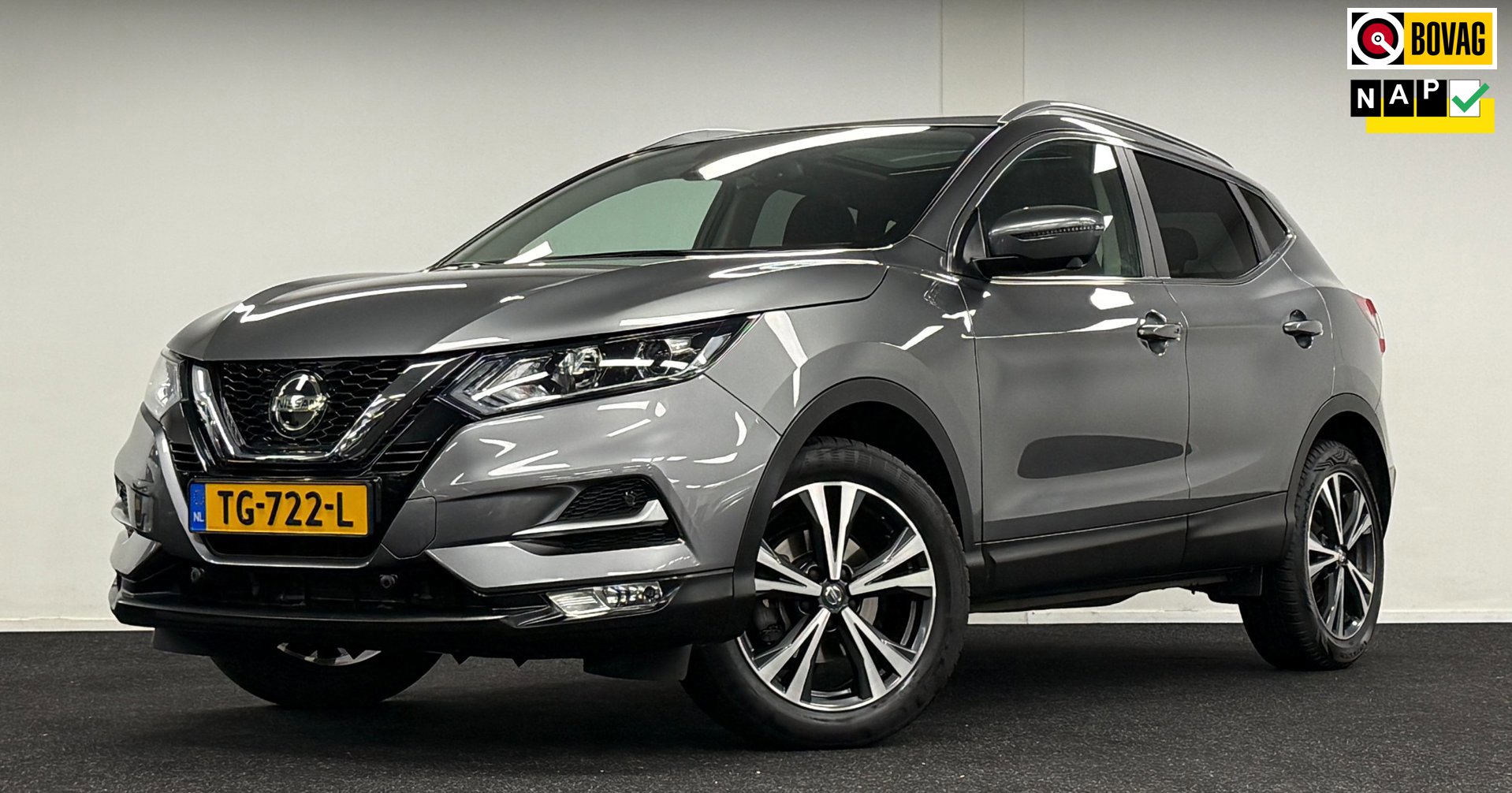 Nissan Qashqai 1.2 N-Connecta*Automaat*Panodak*Trekhaak*Navi*Camera*PerfectOh!