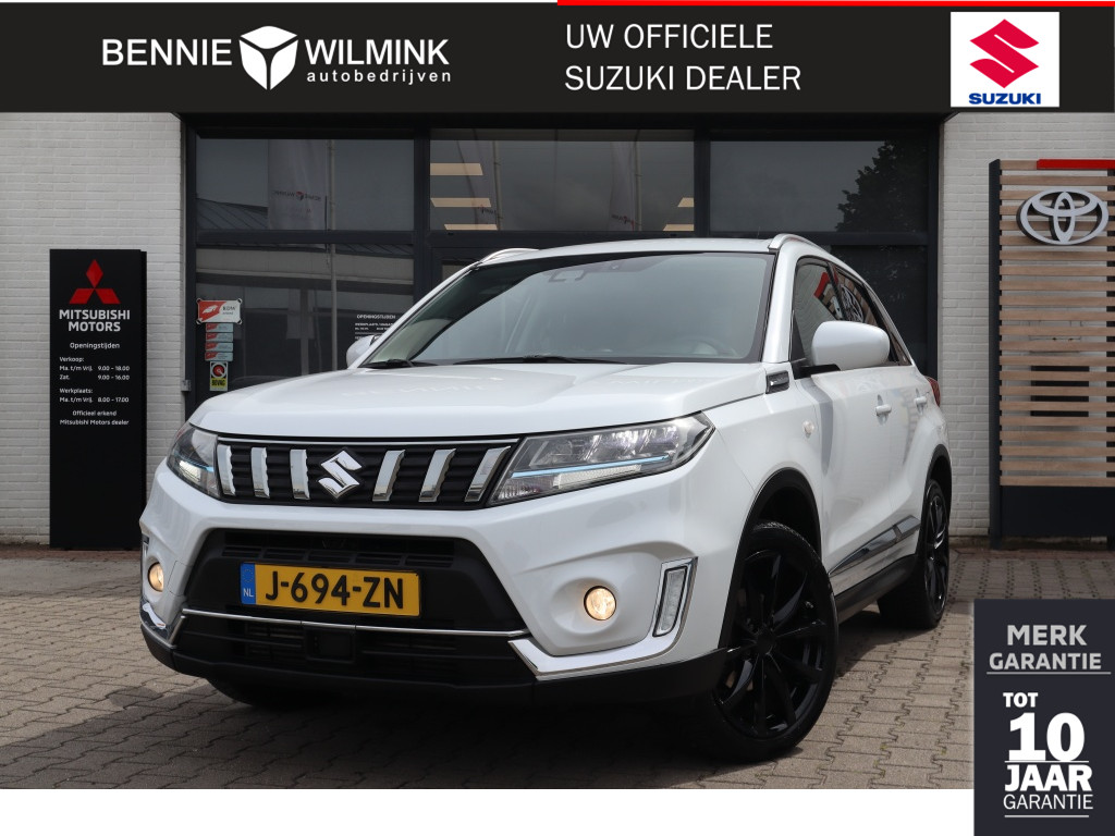 Suzuki Vitara 1.4 BoosterJet Select Hybrid Trekhaak | All Seasonbanden | Carpl