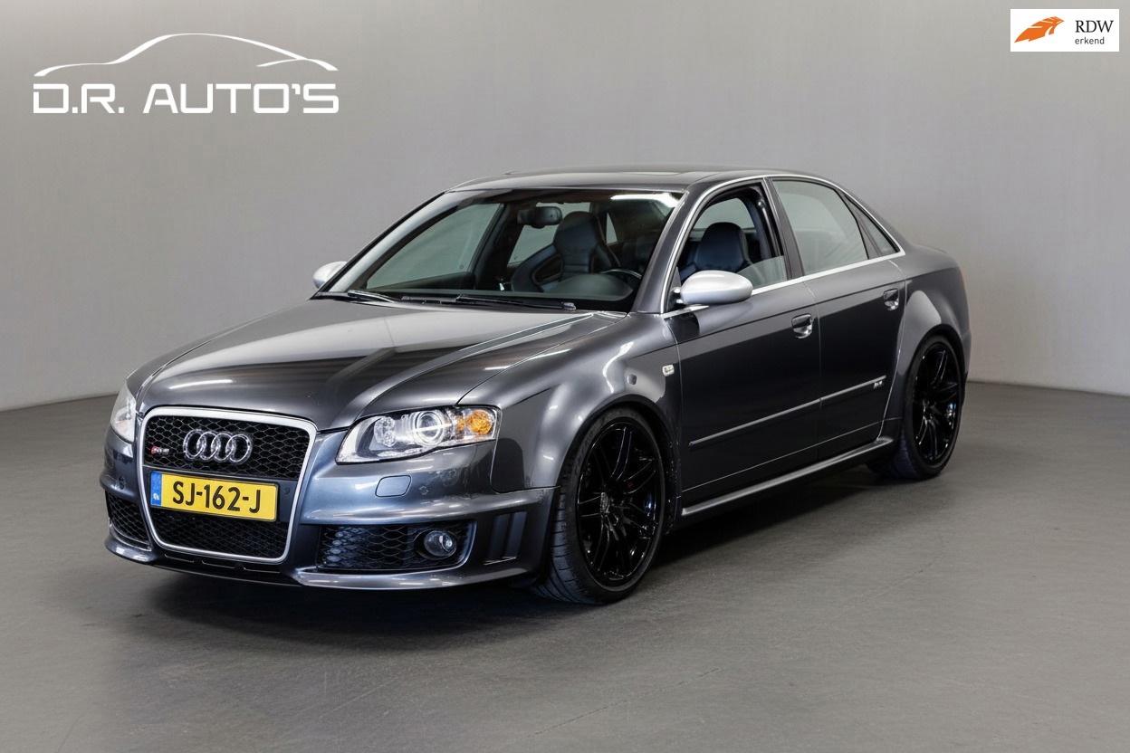 Audi A4 Avant 4.2 V8 RS 4 quattro