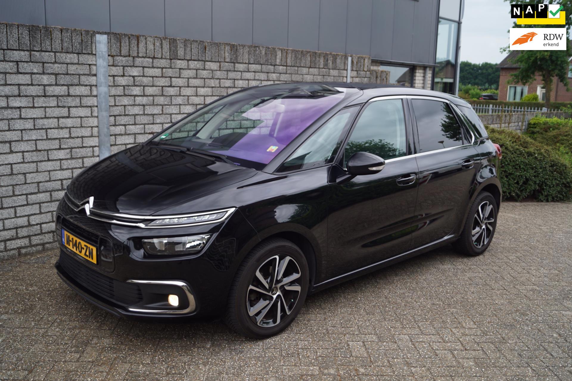 Citroën C4 Picasso 1.2 PureTech Feel Navi Camera Apple Carplay Clima Cruise Driver Alert Panoramische Voorruit PDC LMV 17 Inch ENZ