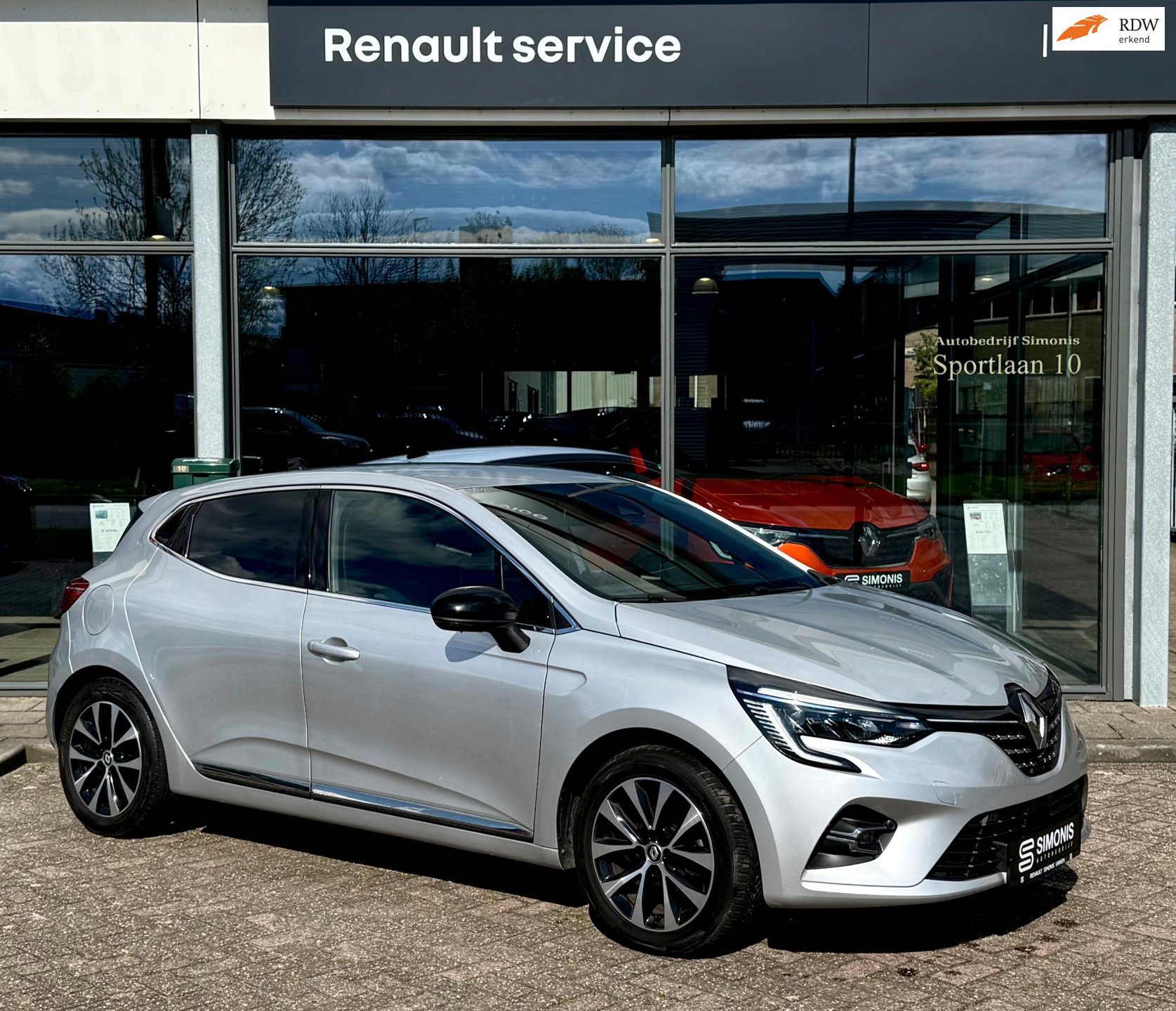 Renault Clio 1.0 TCe 90 Techno | Trekhaak | Stoel & stuur verw. | Groot scherm