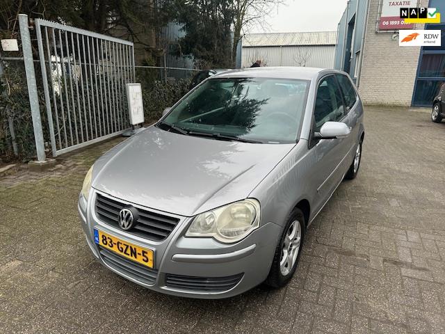 Volkswagen Polo 1.4-16V Comfortline, Airco, Apk 02/27