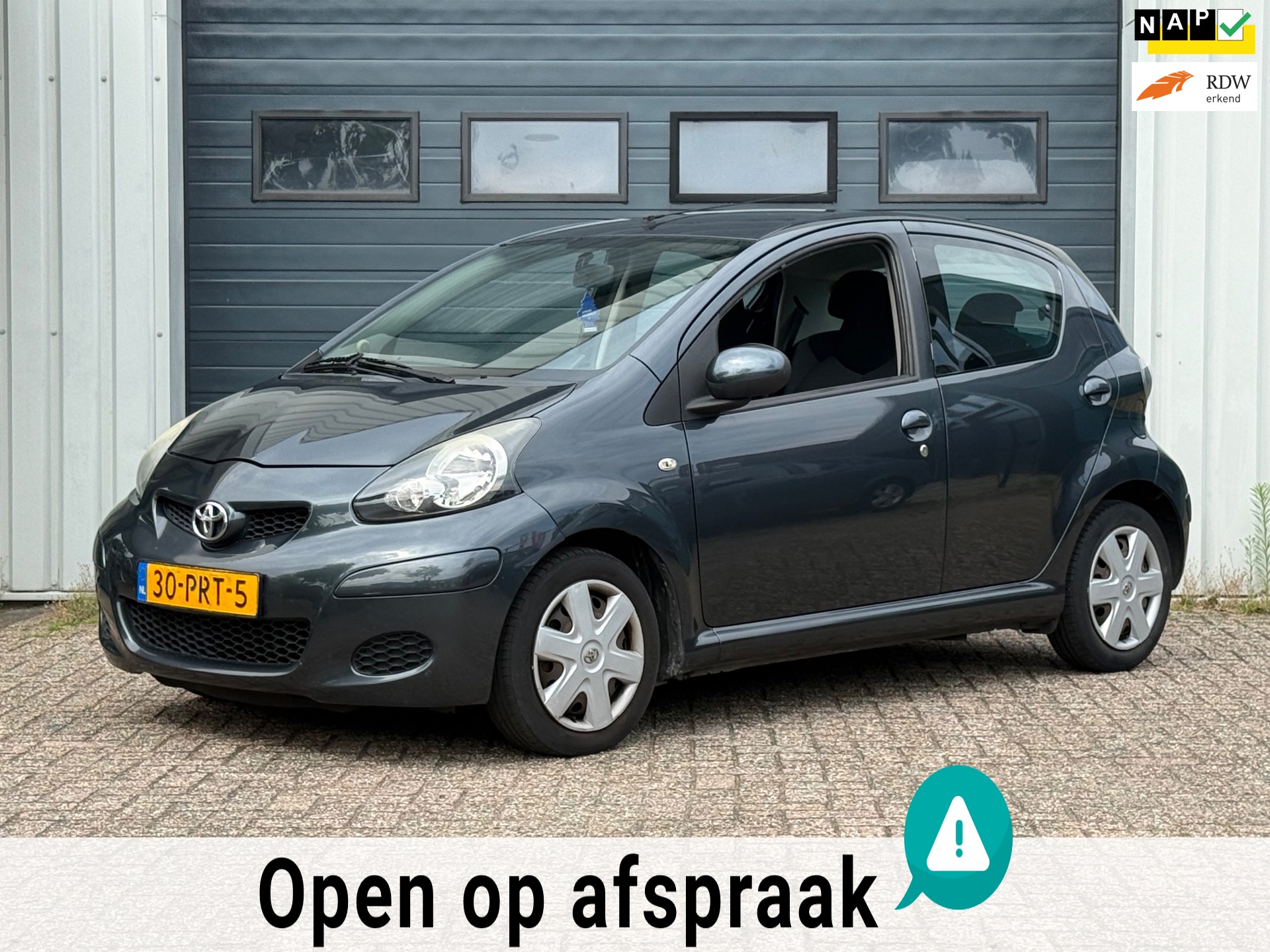 Toyota Aygo 1.0-12V Comfort Navigator AIRCO / CARPLAY