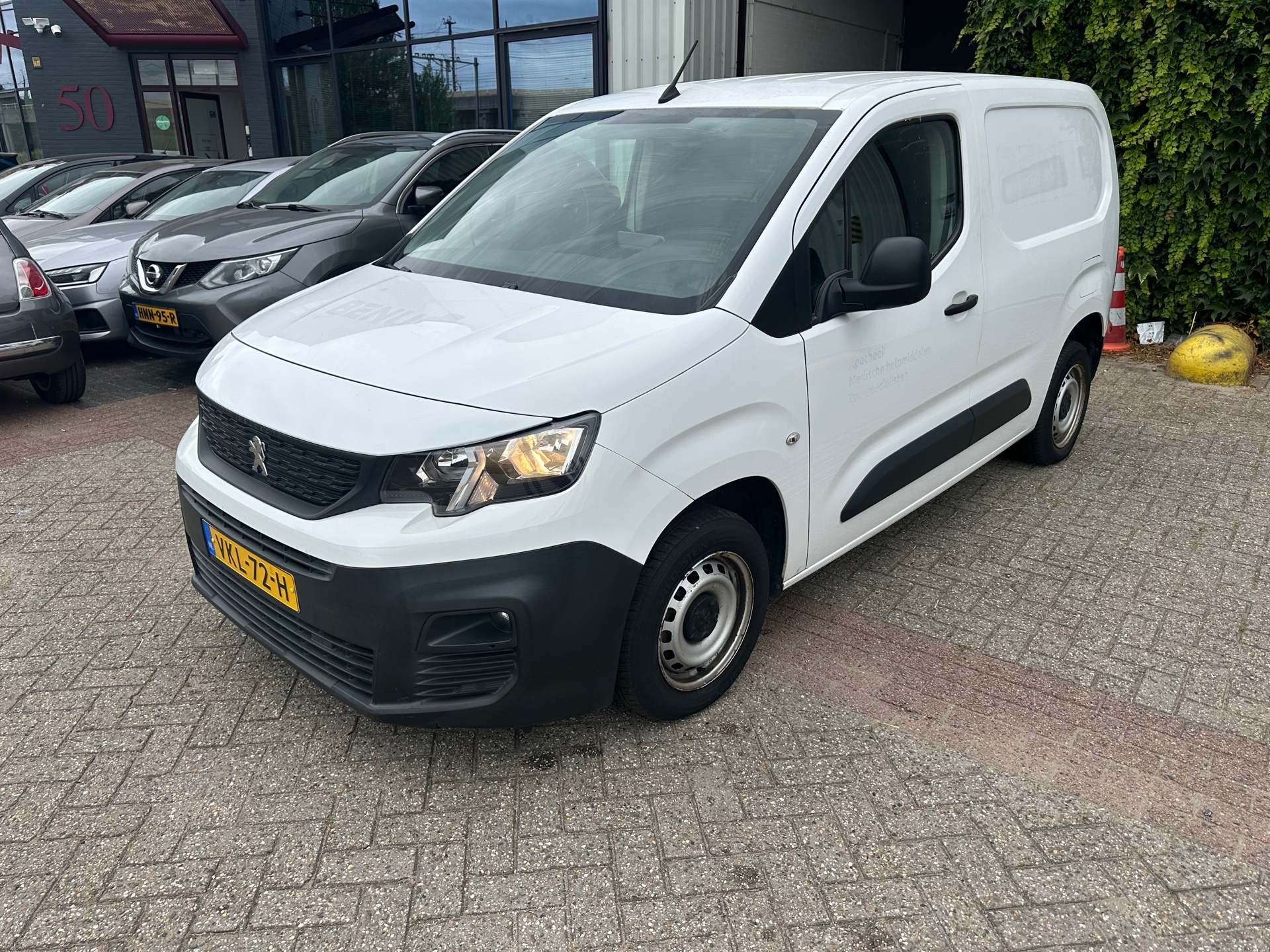 Peugeot Partner 1.2 PureTech Premium