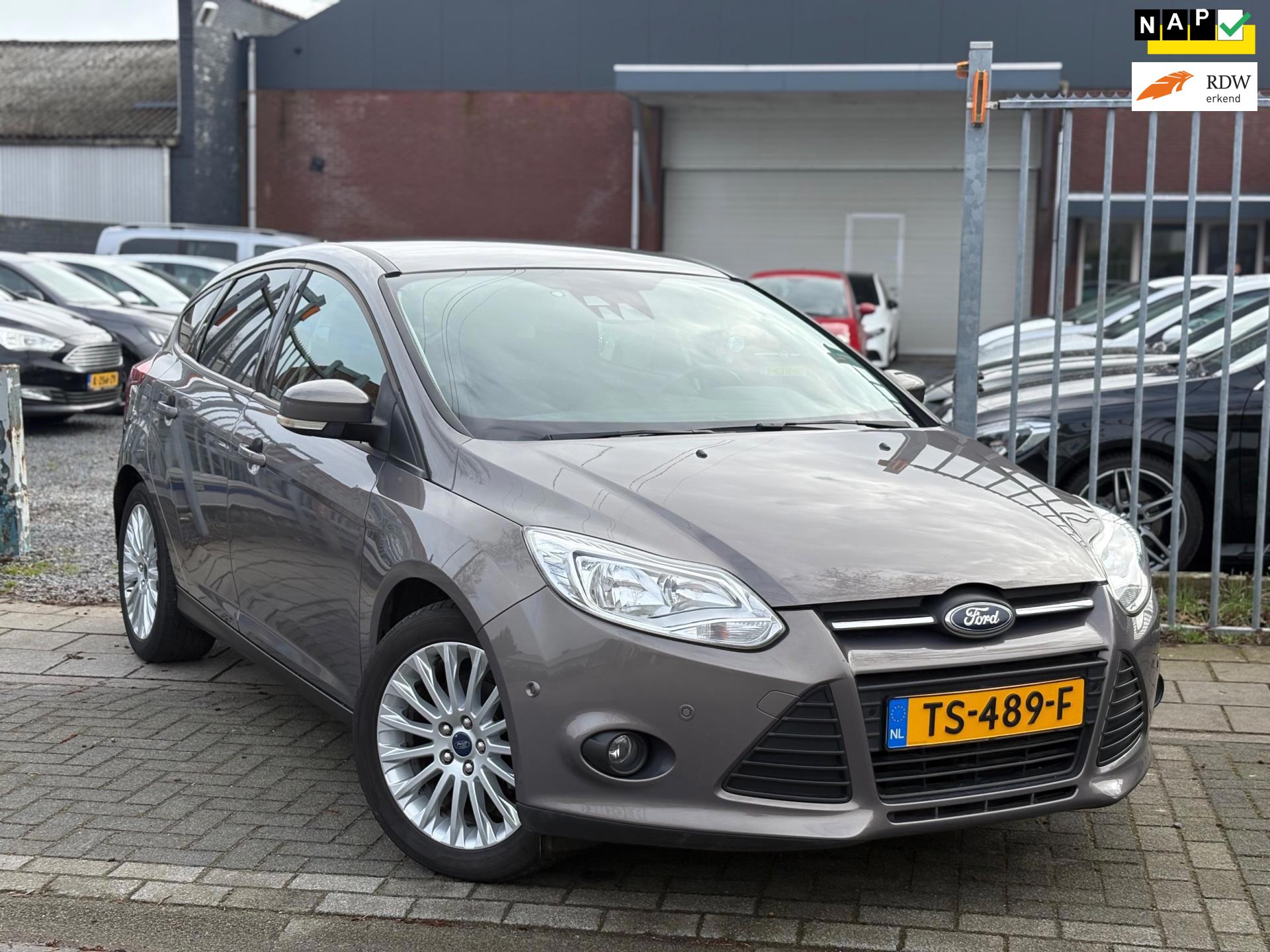 Ford Focus 1.0 EcoBoost Edition Plus | 17” | climate control | stoelverwarming |